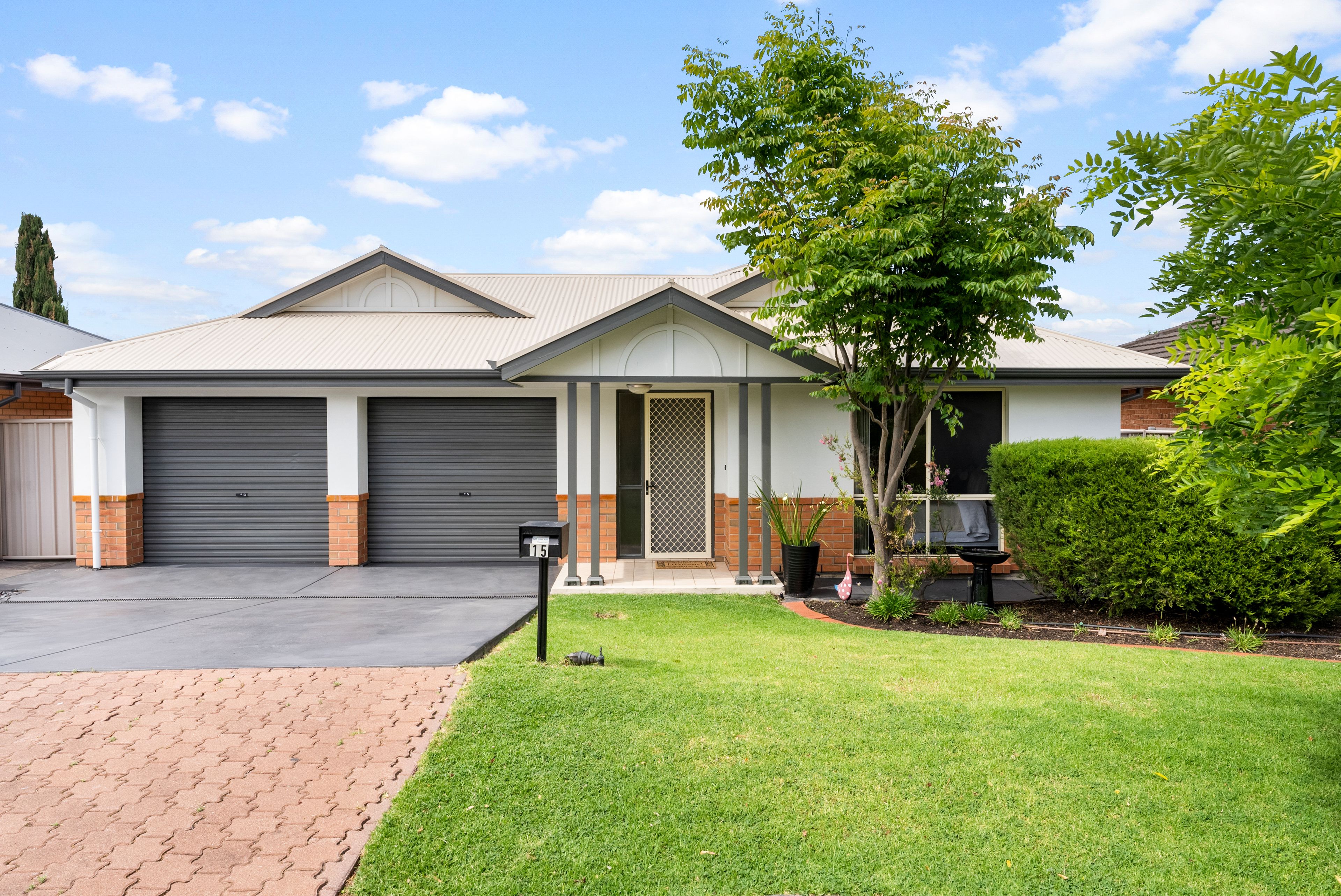 15 Petworth Street, Oakden SA 5086