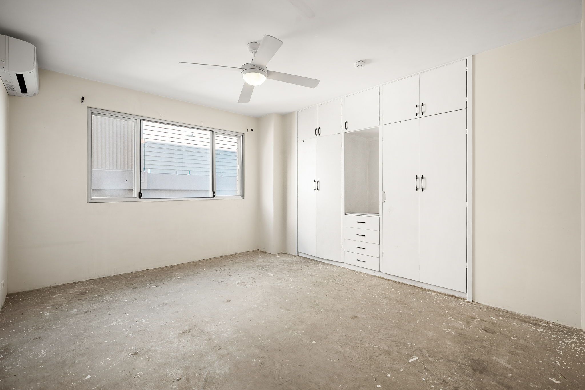 4/61 Hillside Crescent — photo 8 of 13