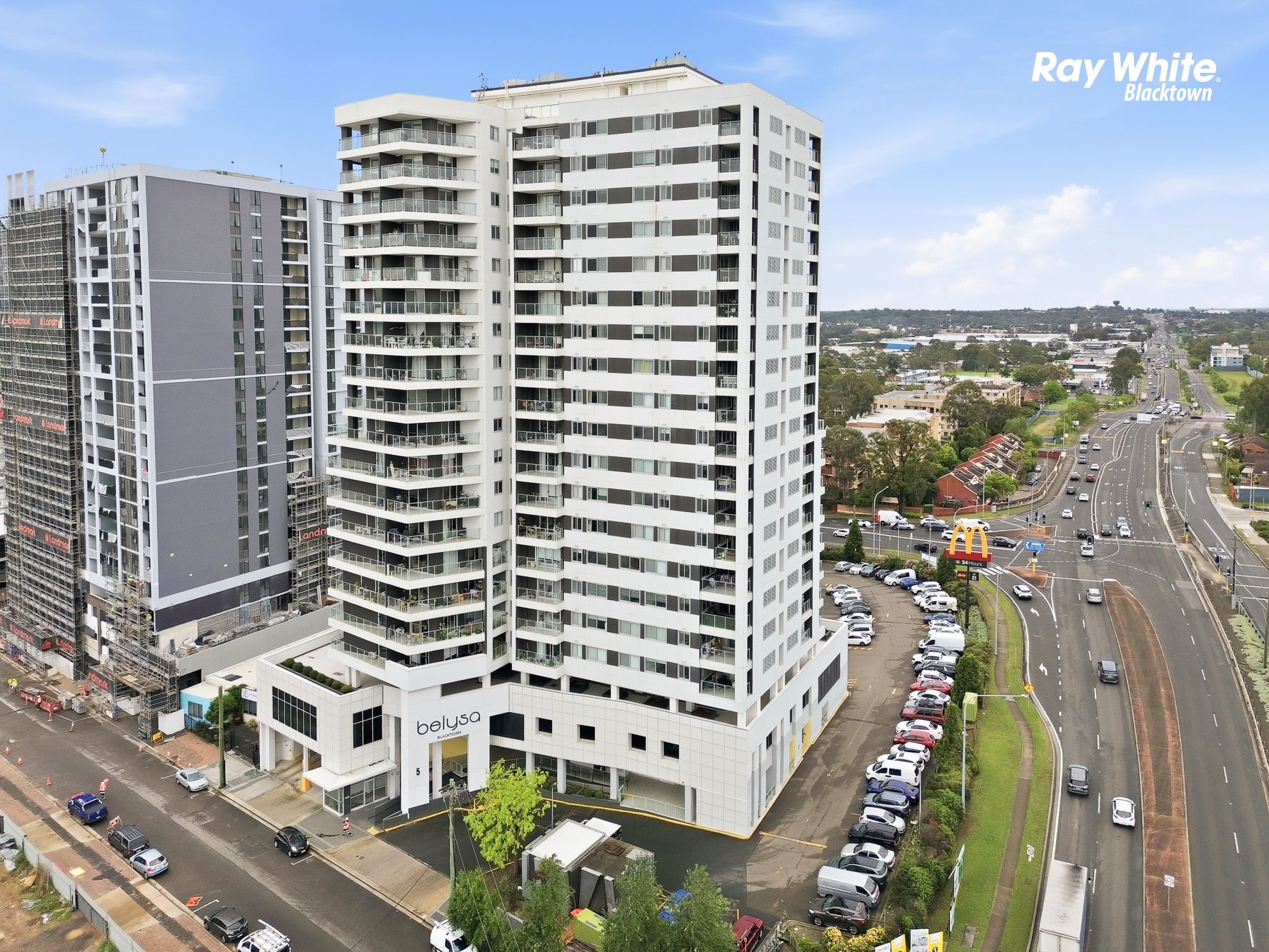 601/5 Second Avenue — photo from Ray White Blacktown City
