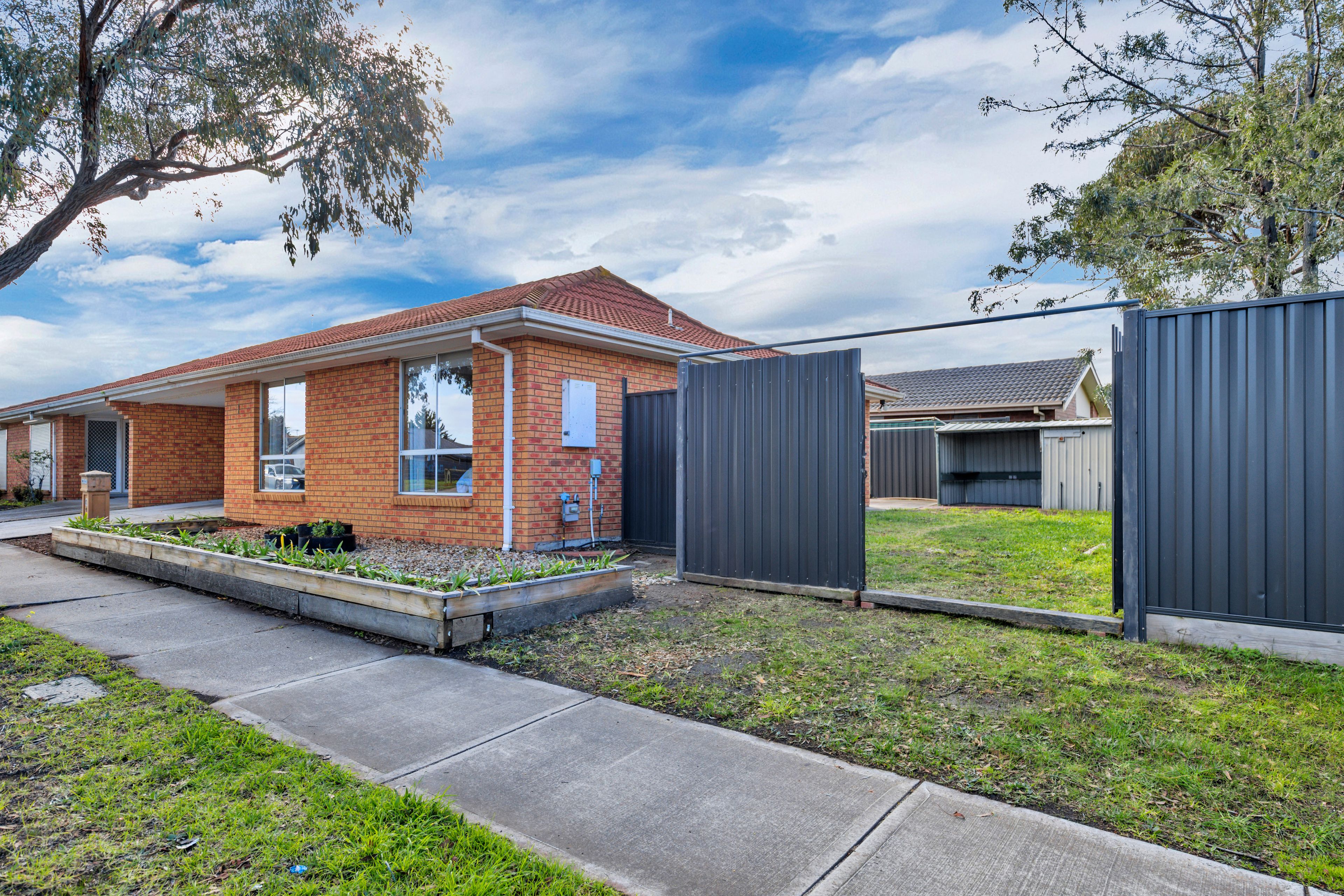 1 Cynthia Court, Hillside, VIC 3037