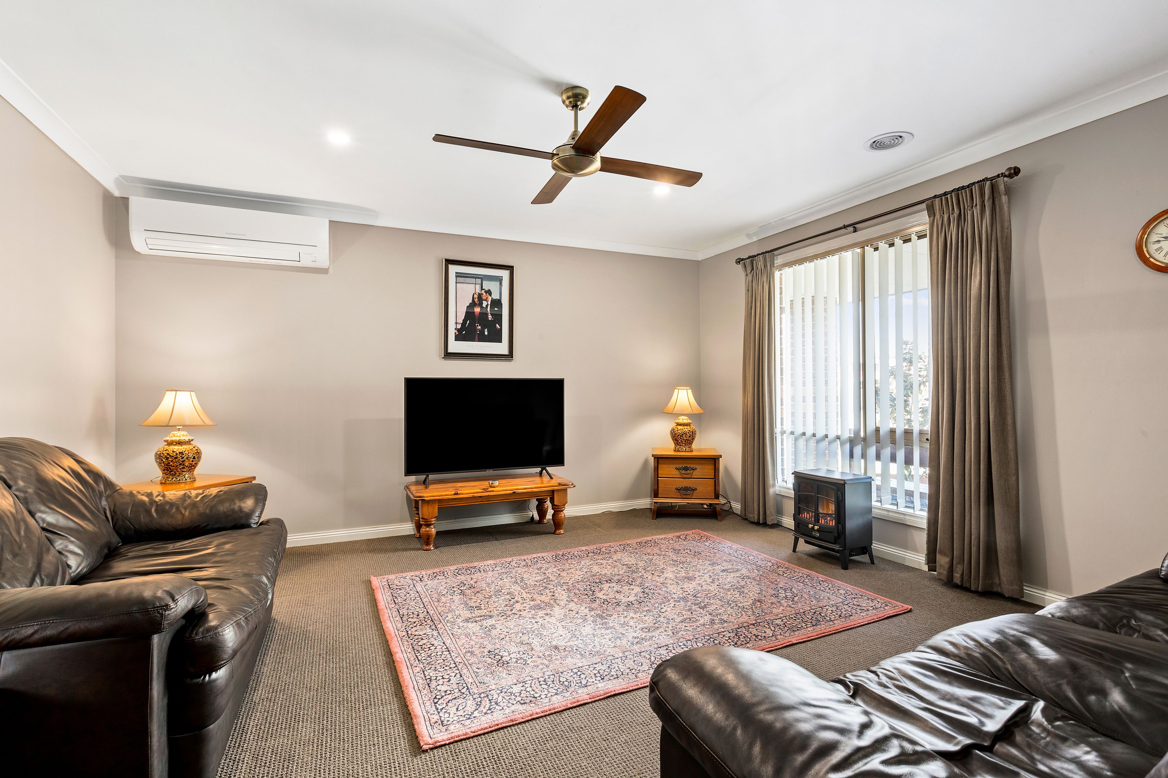 34 Belvedere Drive, Pakenham, VIC 3810