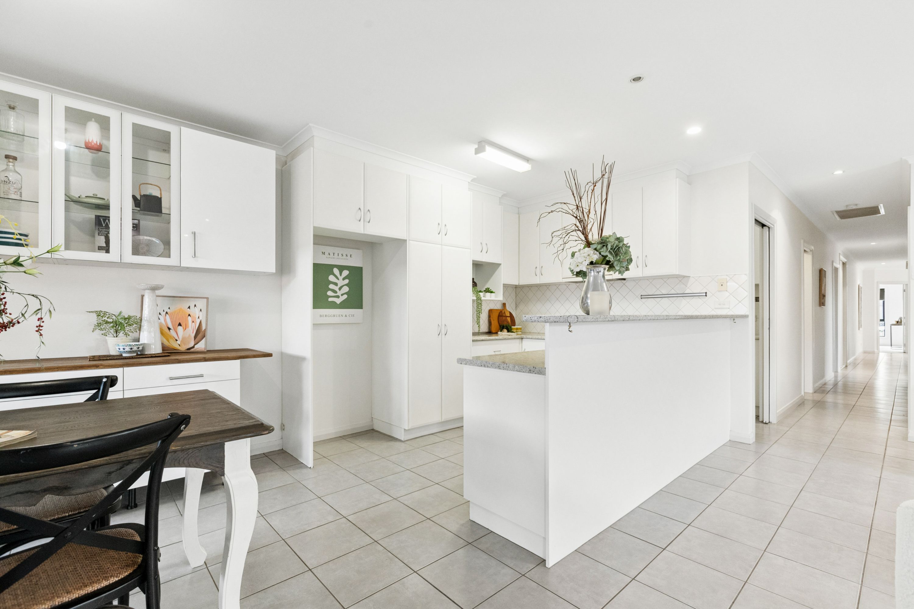36 Olive Avenue — photo 9 of 30