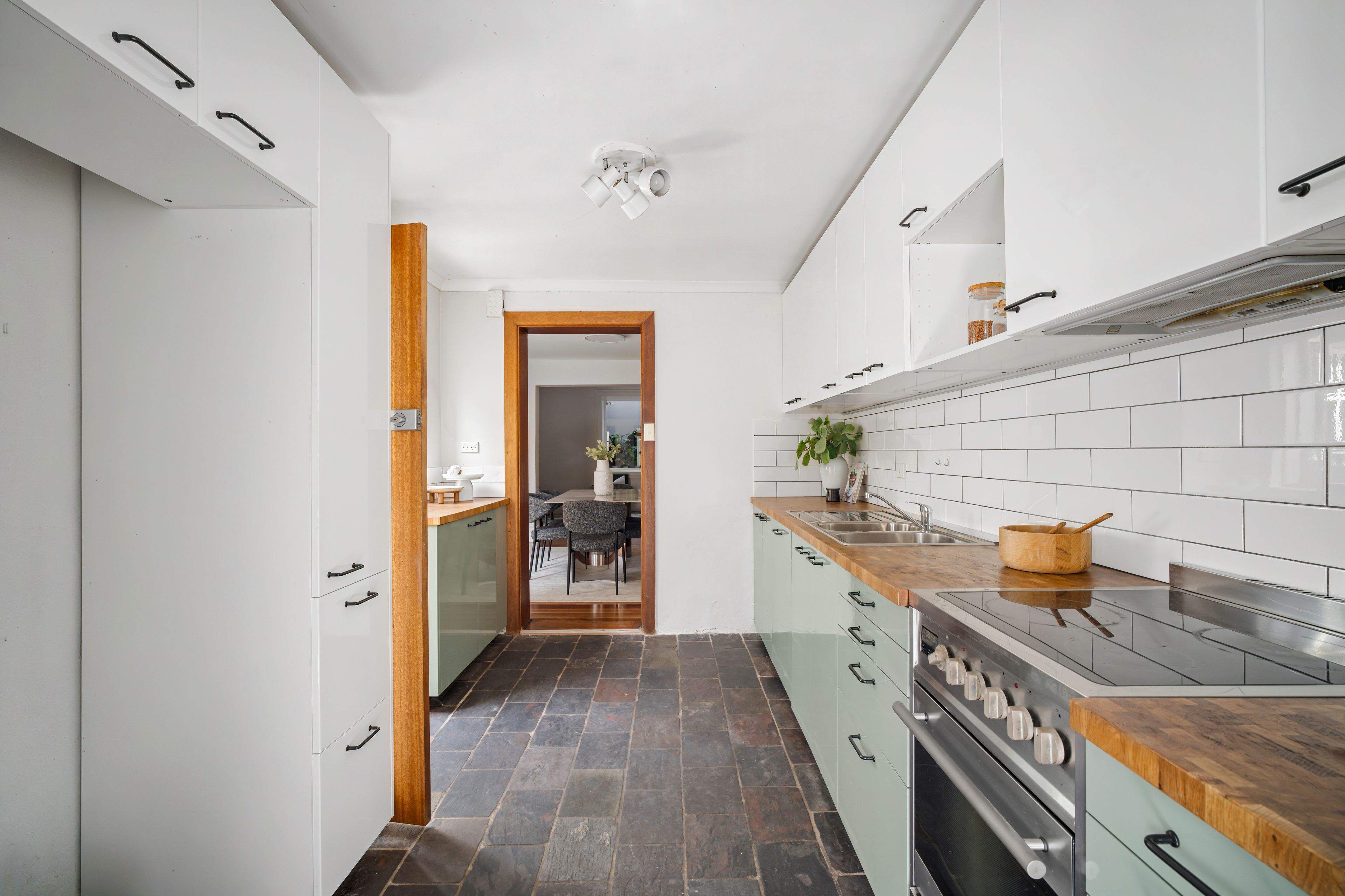 8 Olive Street — photo 13 of 30