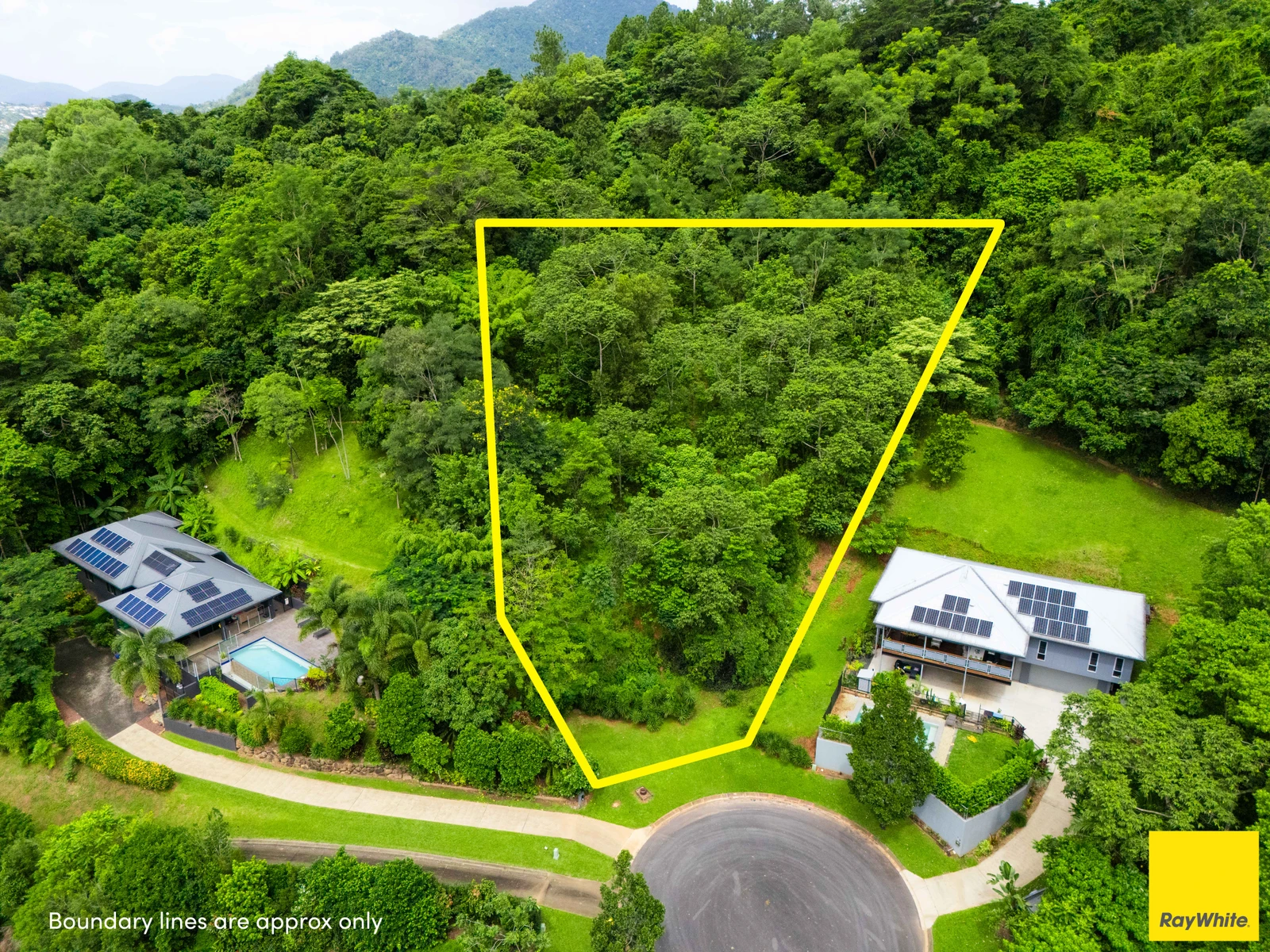 14 Barringtonia Close, Redlynch, QLD 4870