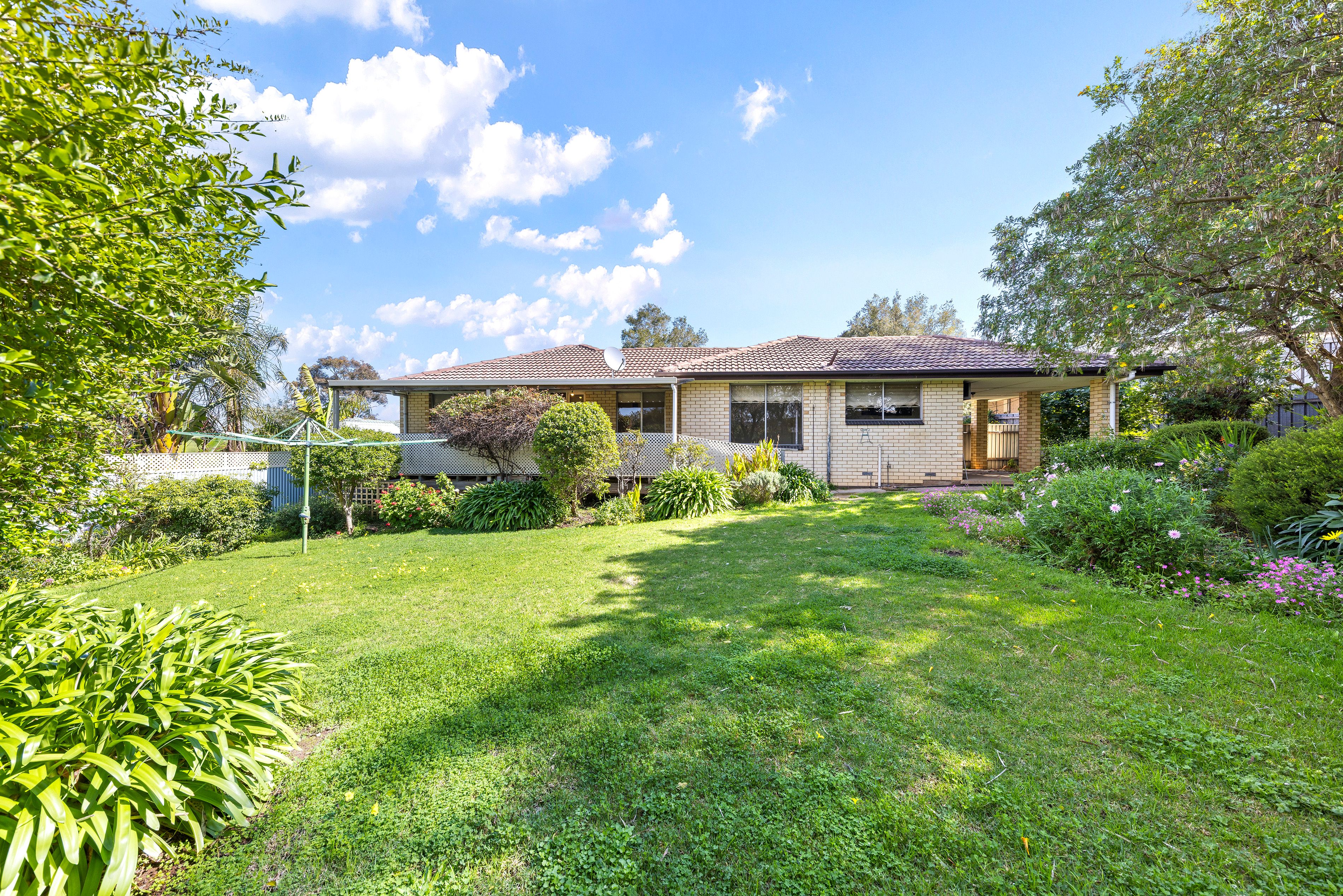 8 Ekalla Court, Modbury North, SA 5092