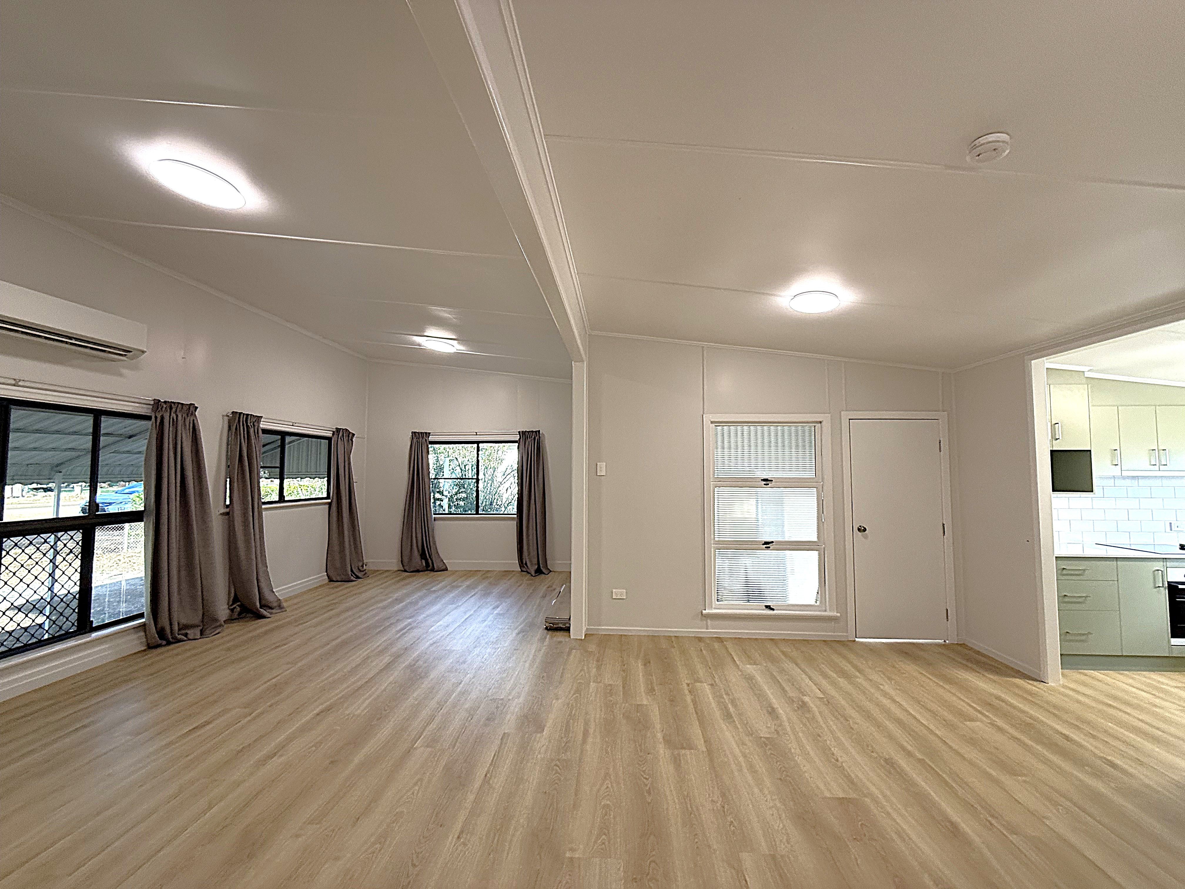 59 Wompoo Road, Longreach, QLD 4730