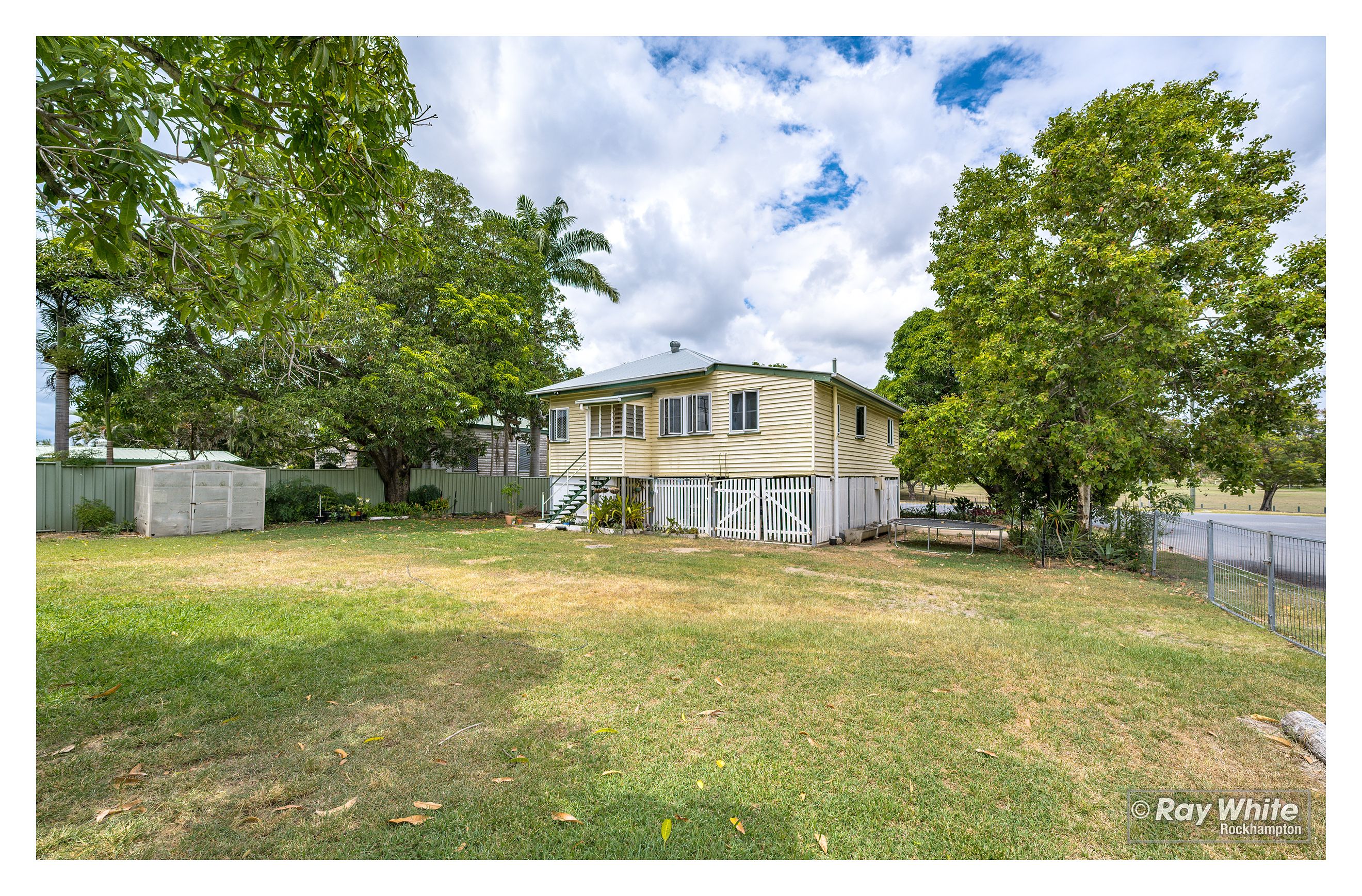 152 Lion Creek Road, Wandal, QLD 4700
