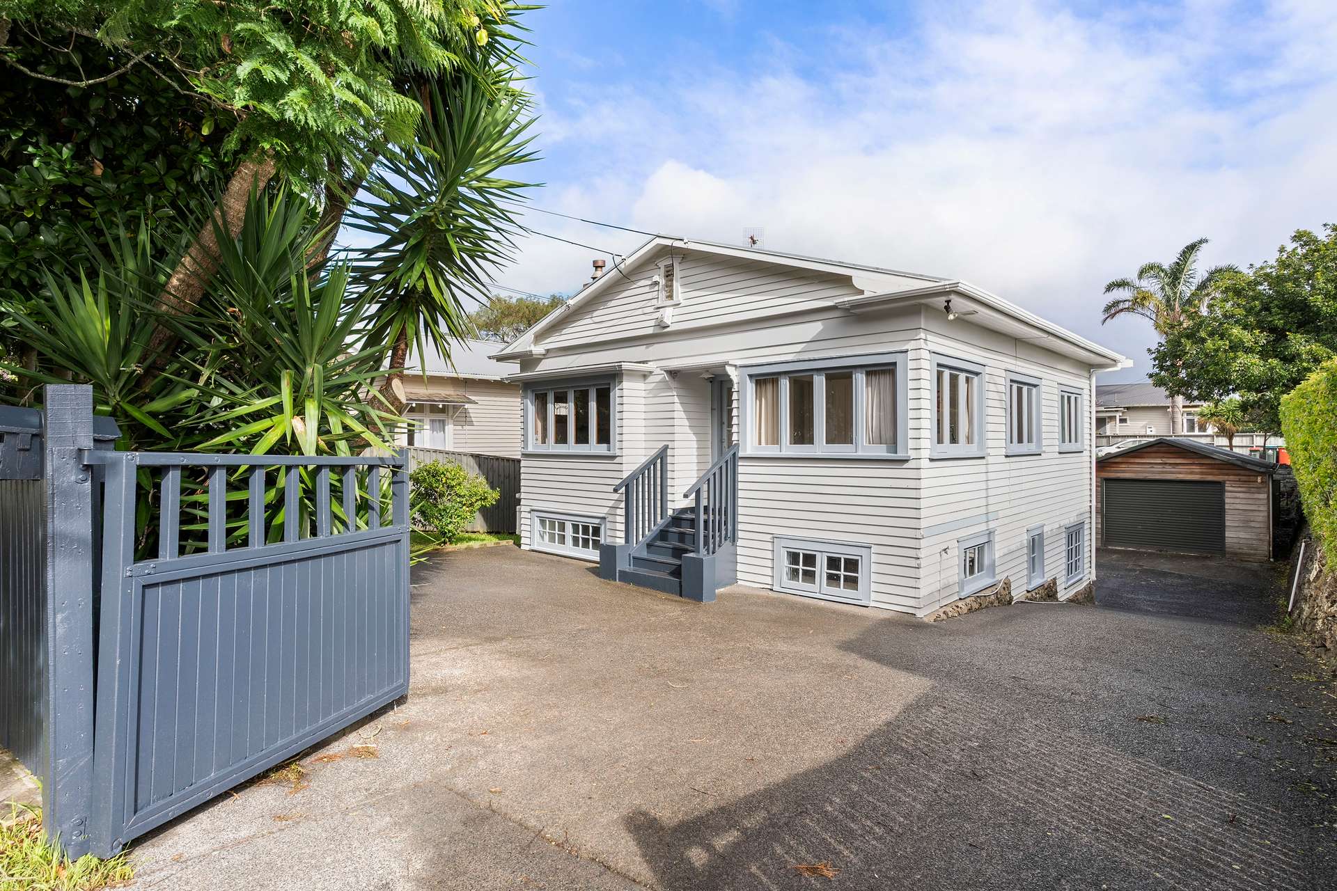 60 Aroha Avenue photo 0
