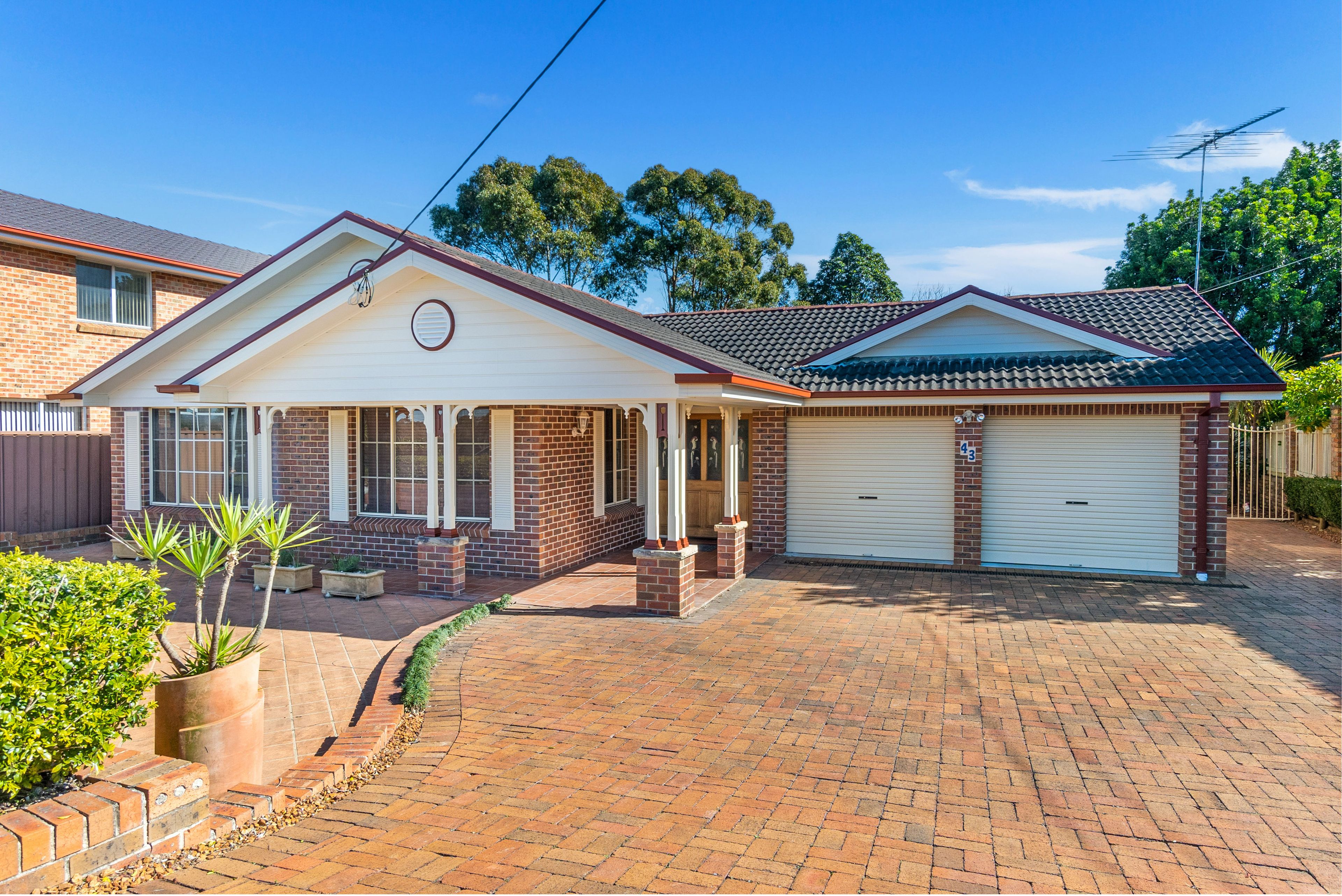 43 Palace Road, Baulkham Hills NSW 2153