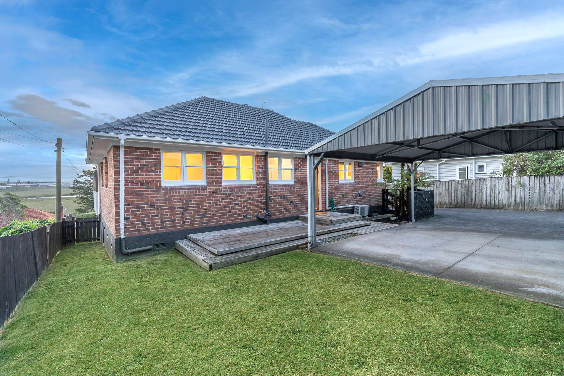 12 Seaside Avenue photo 18