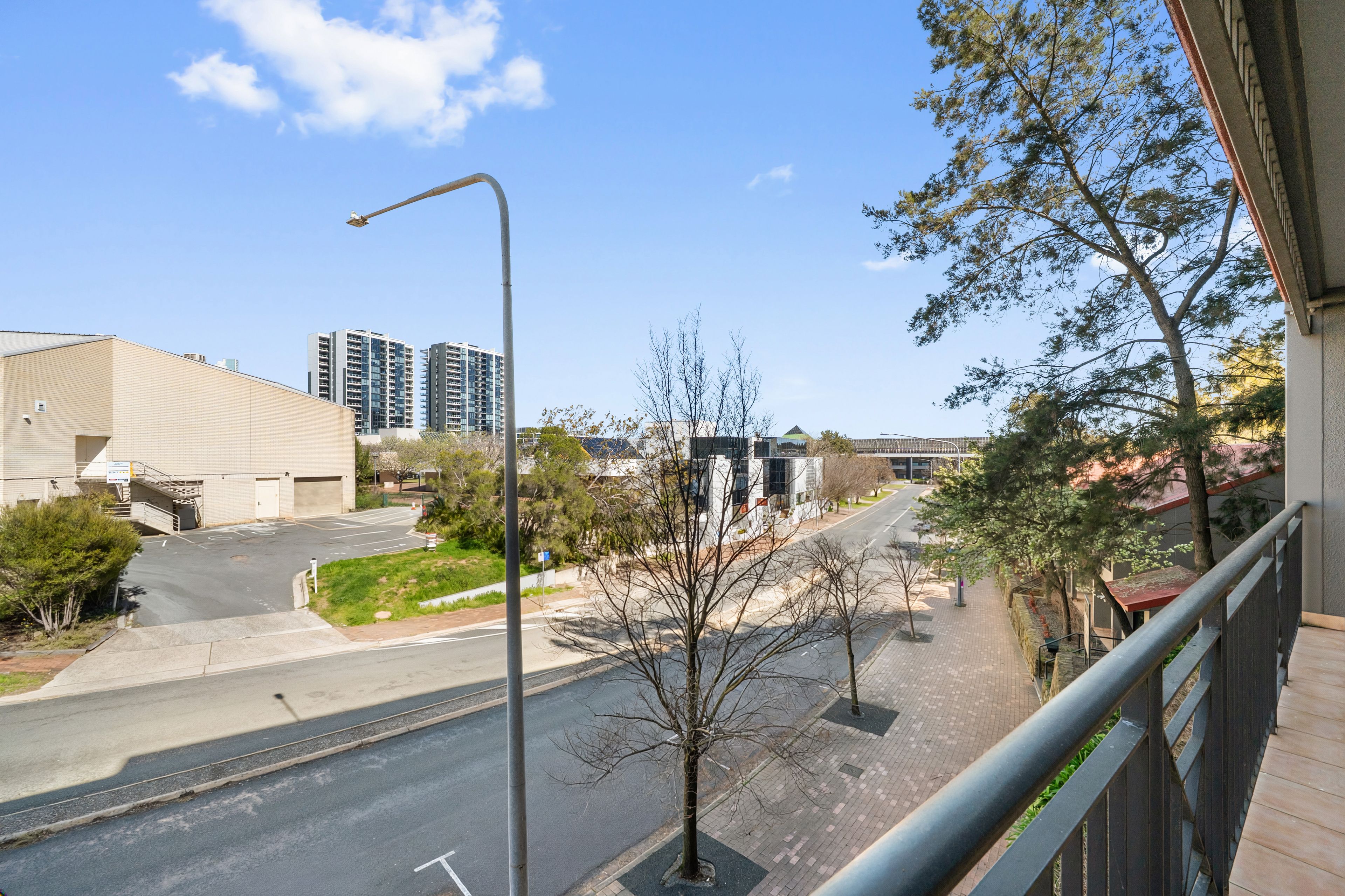 52/13 Chandler Street — photo 7 of 13