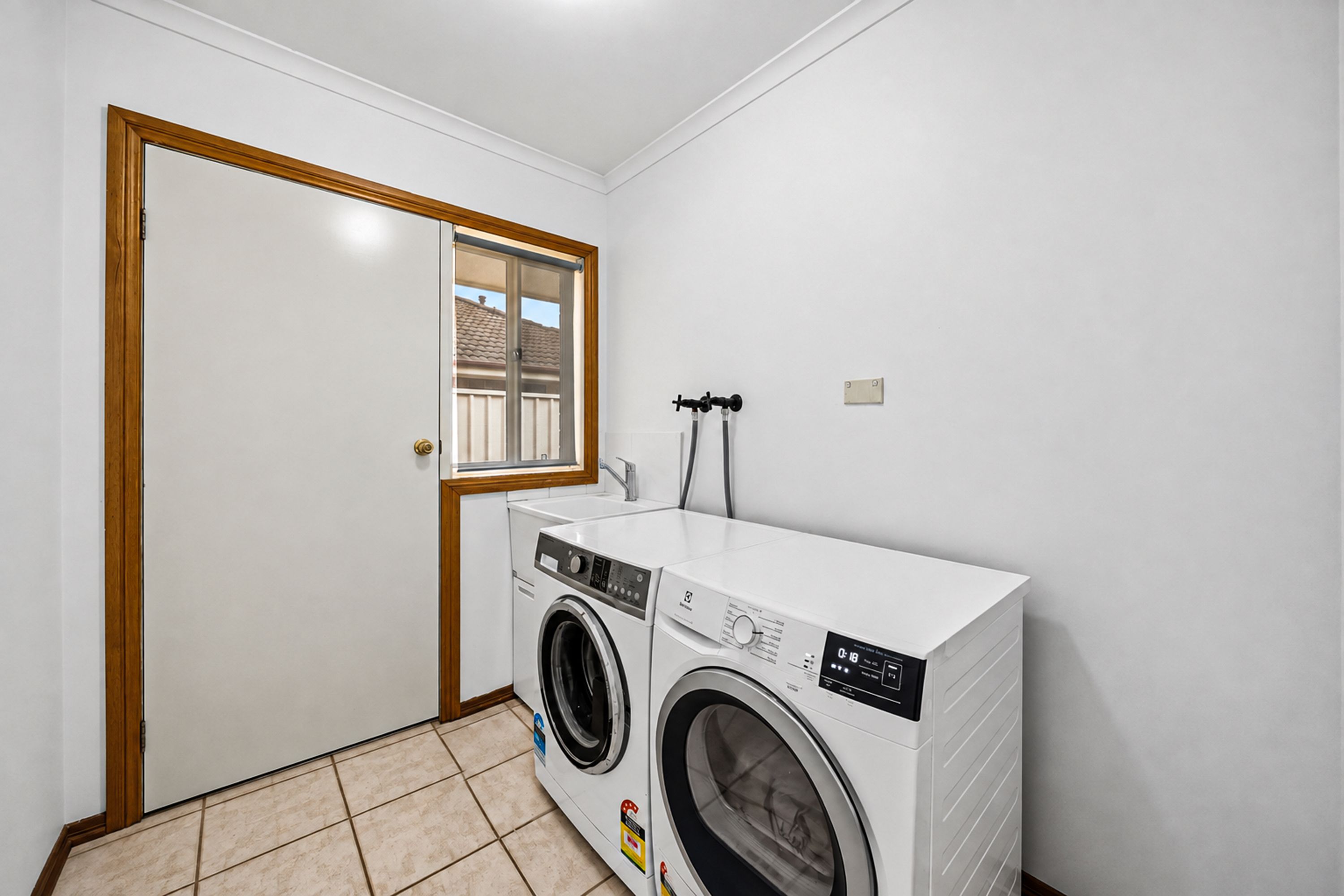 3/67-69 Ross Street — photo 9 of 13