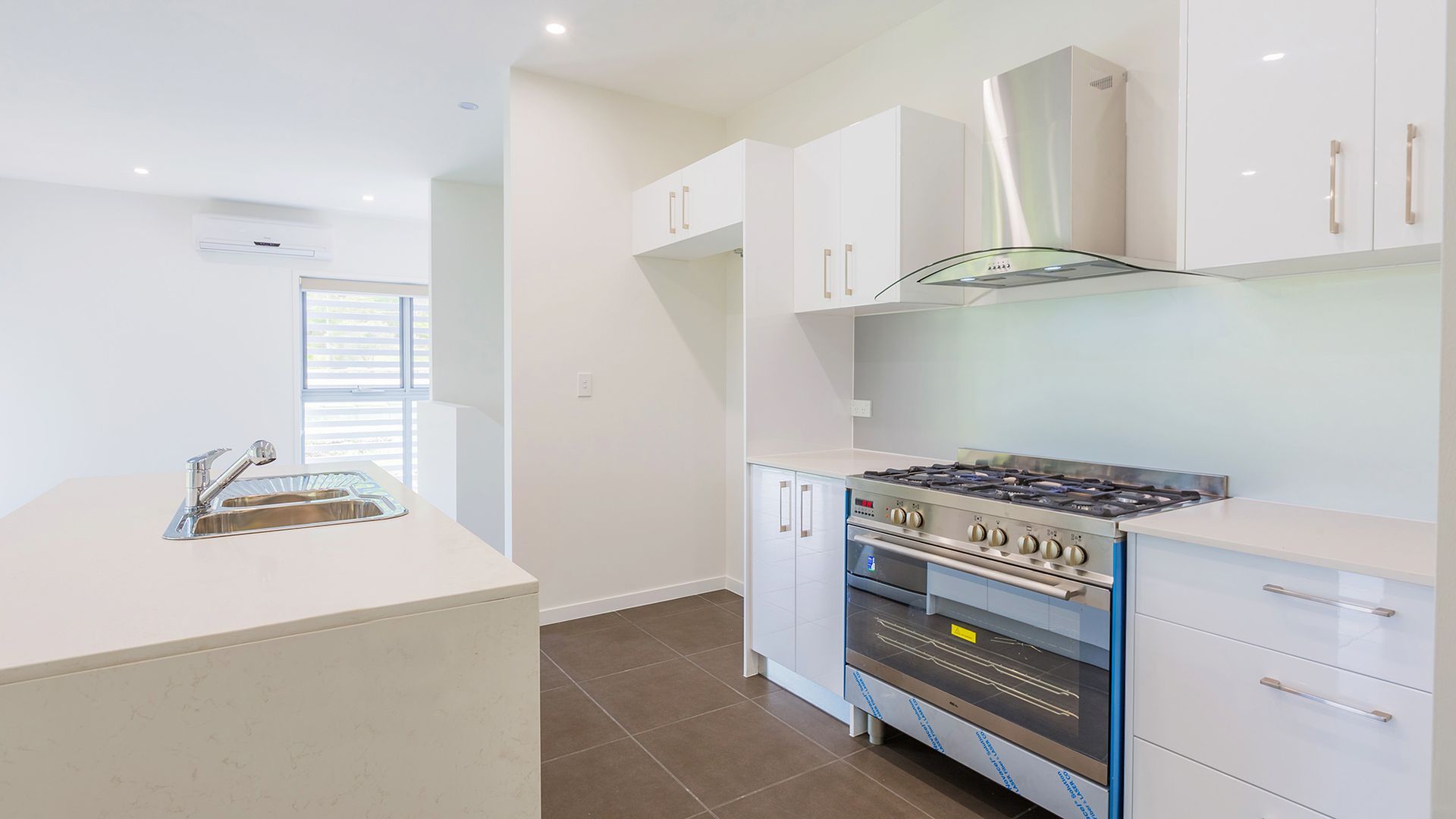 5 Birdie Place, Carbrook, QLD 4130