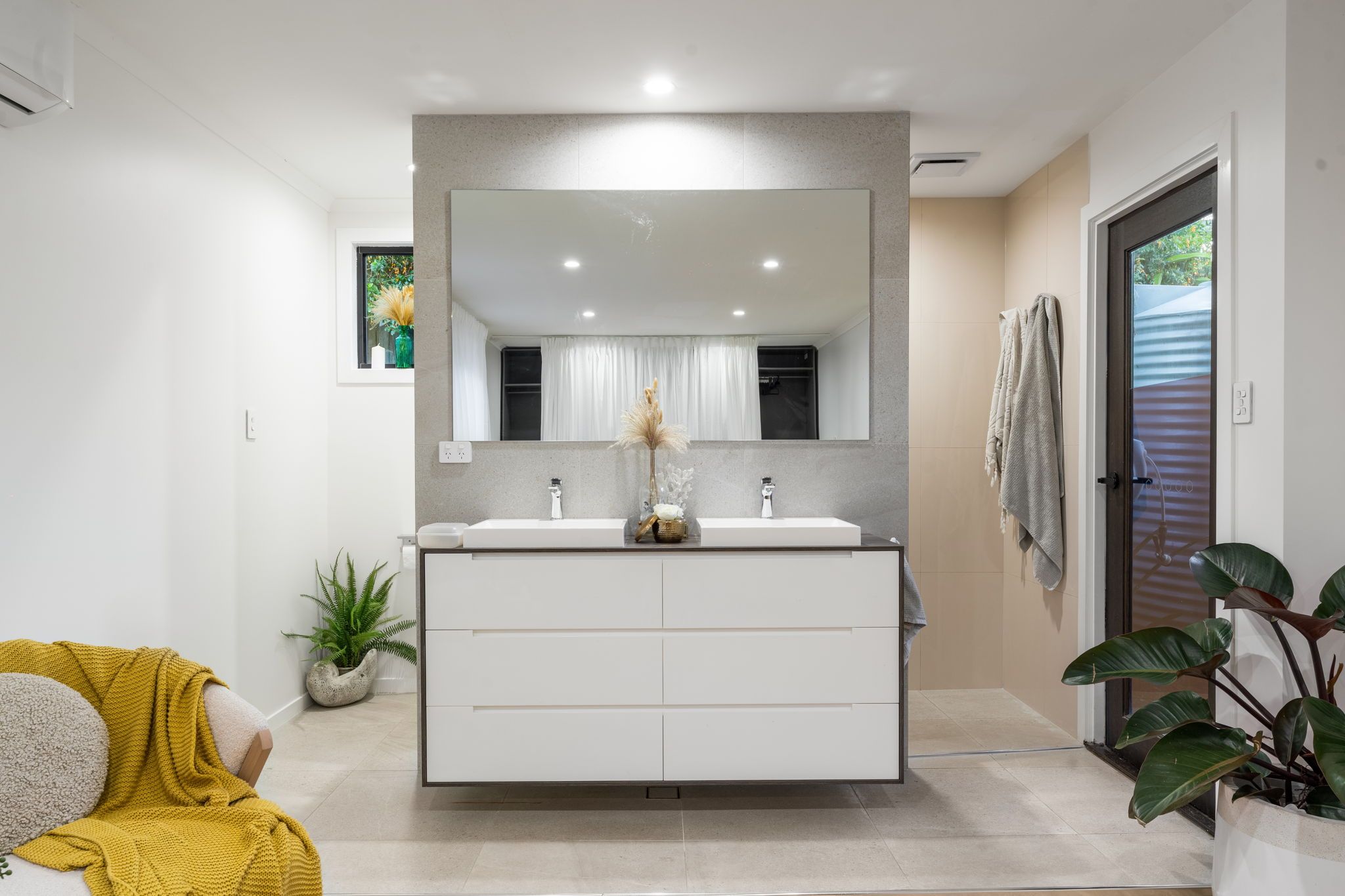 62 Radiata Street, Hillcrest, QLD 4118