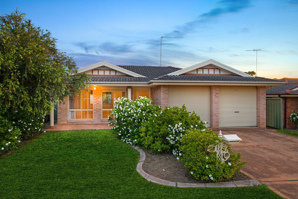 18 Cramer Place, Glenwood NSW 2768