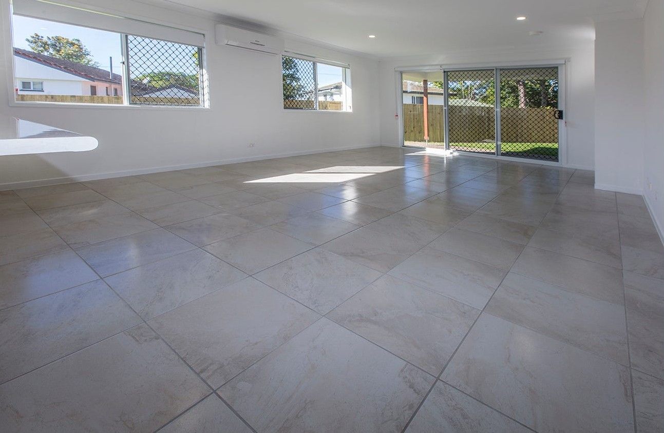 1/8 Roe Street, Leichhardt, QLD 4305