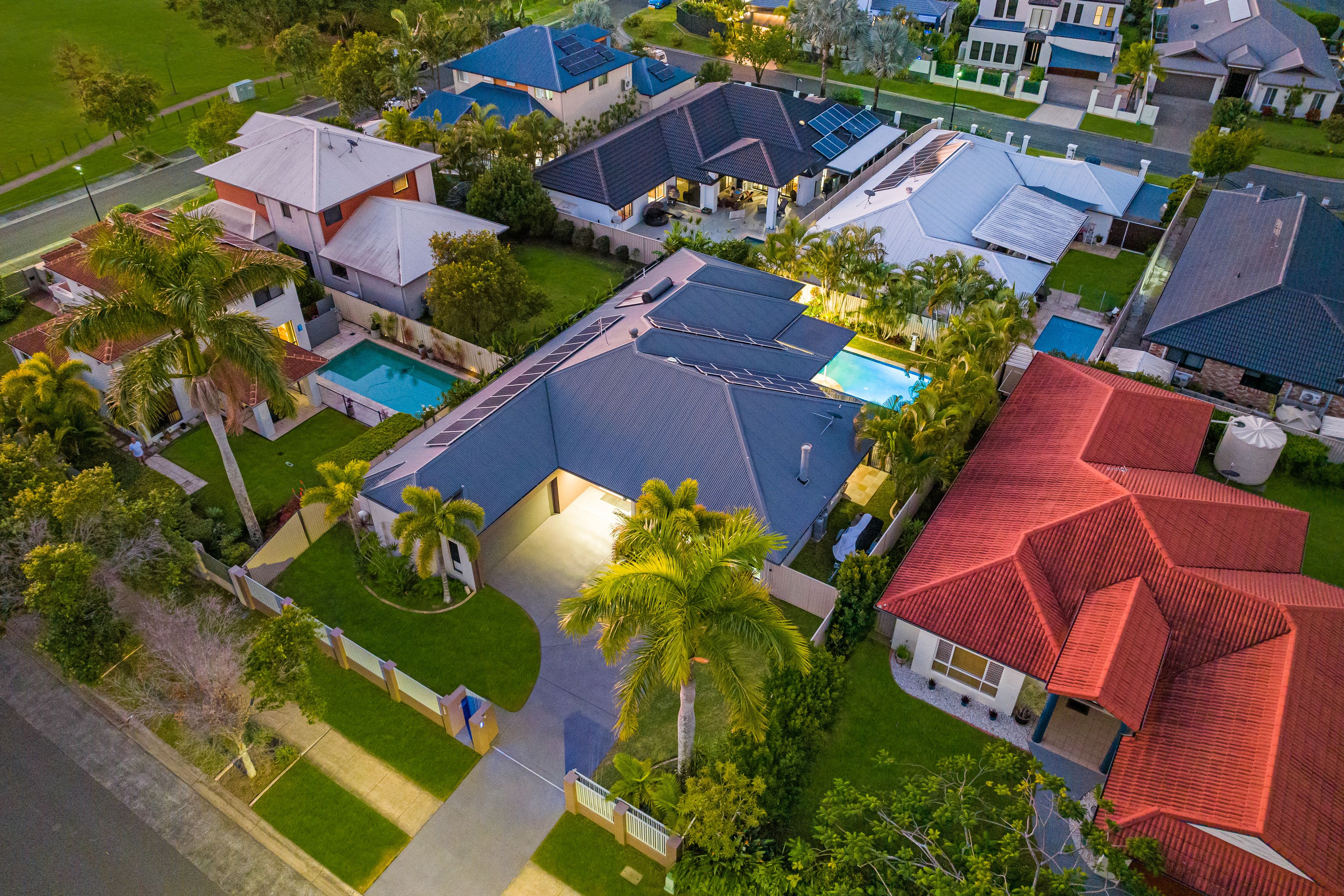 153 Lae Drive, Coombabah, QLD 4216 Sold House Ray White Hope Island