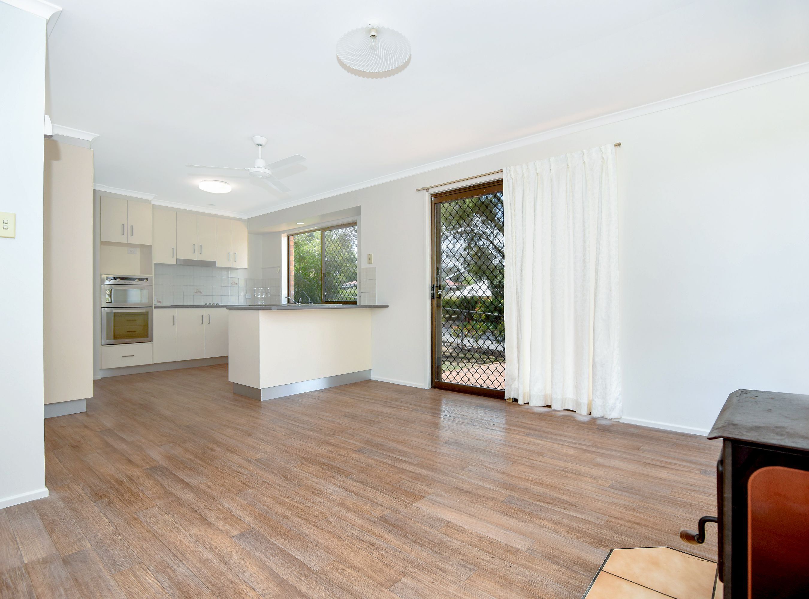 4 Agnes Street, Centenary Heights, QLD 4350