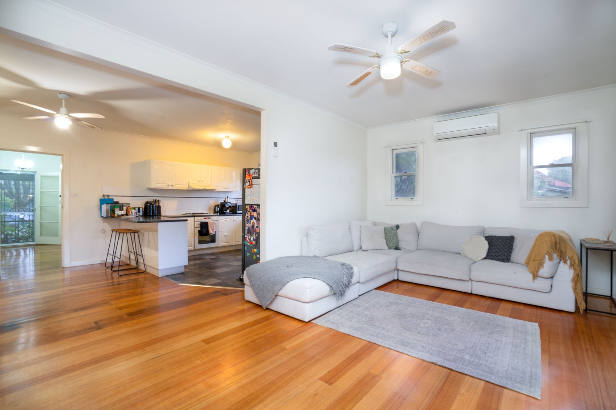 19 Tallarook Street — photo 3 of 12