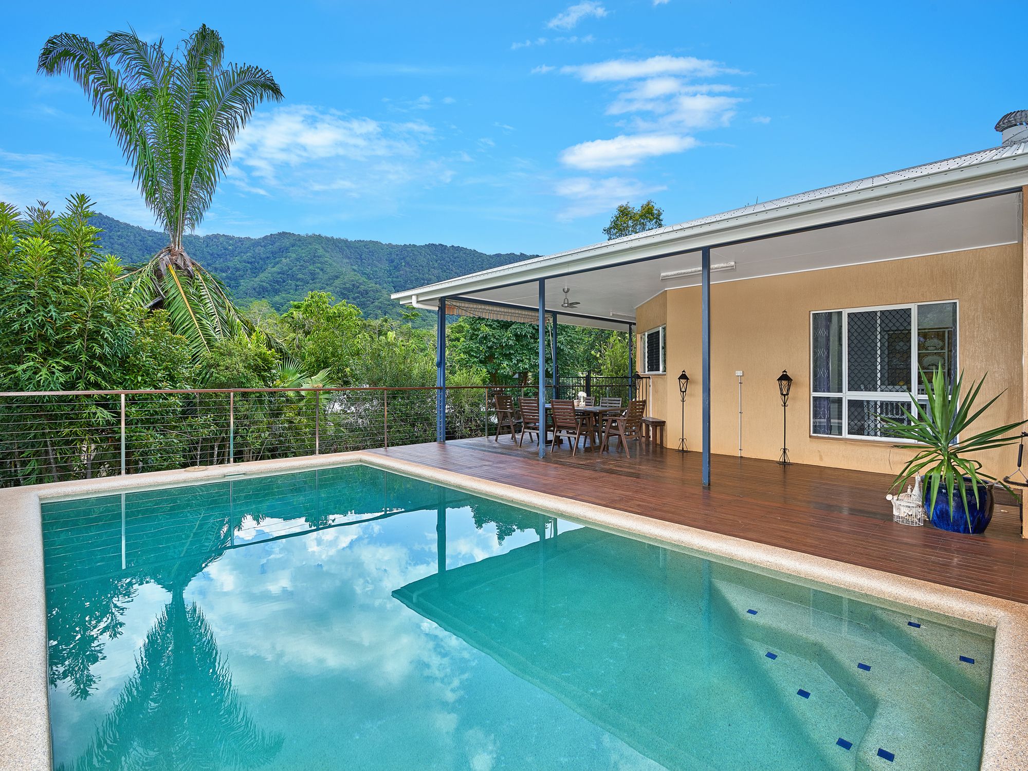 15 Powell Place, Bentley Park QLD 4869