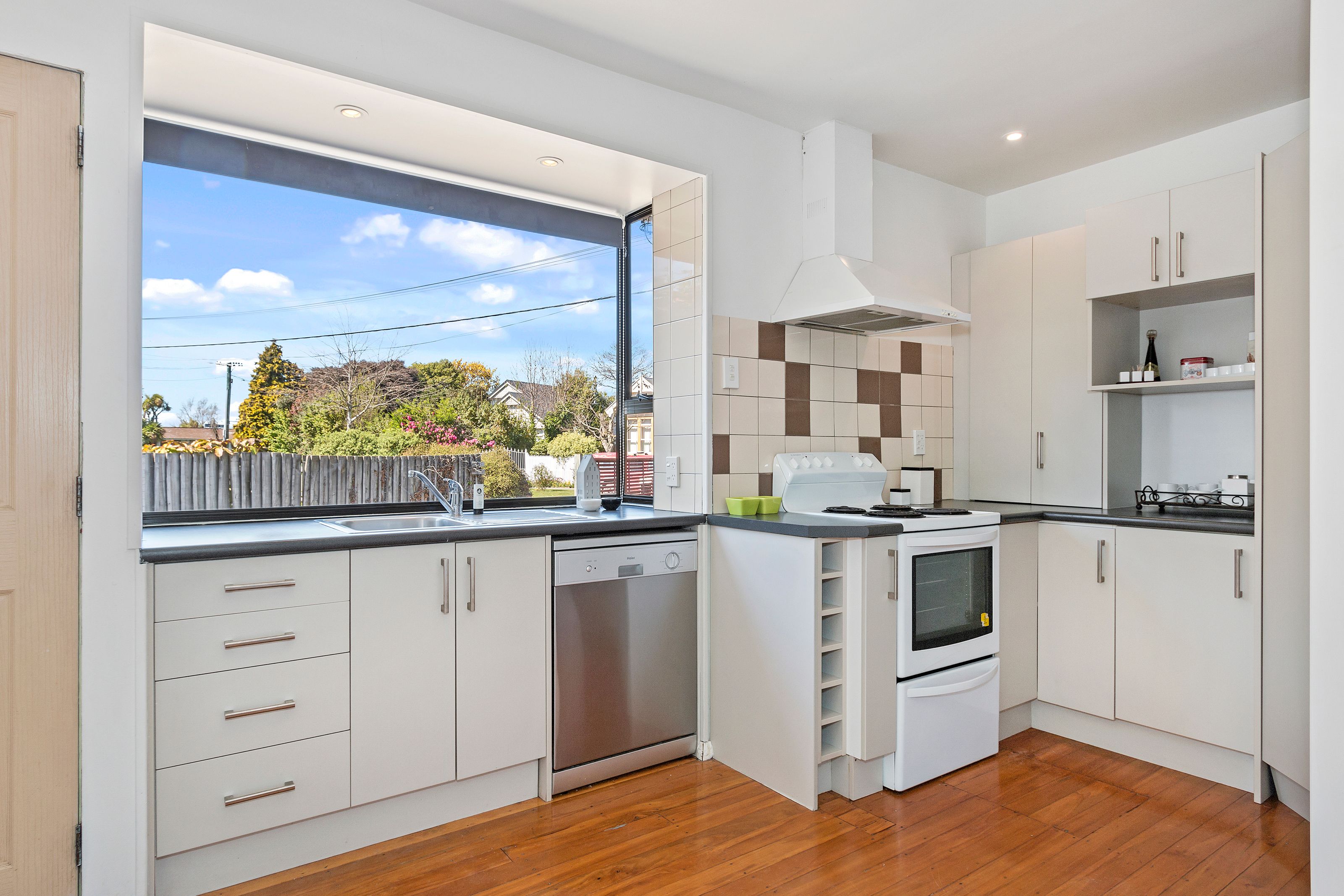 81 Edward Avenue, Edgeware, Christchurch City