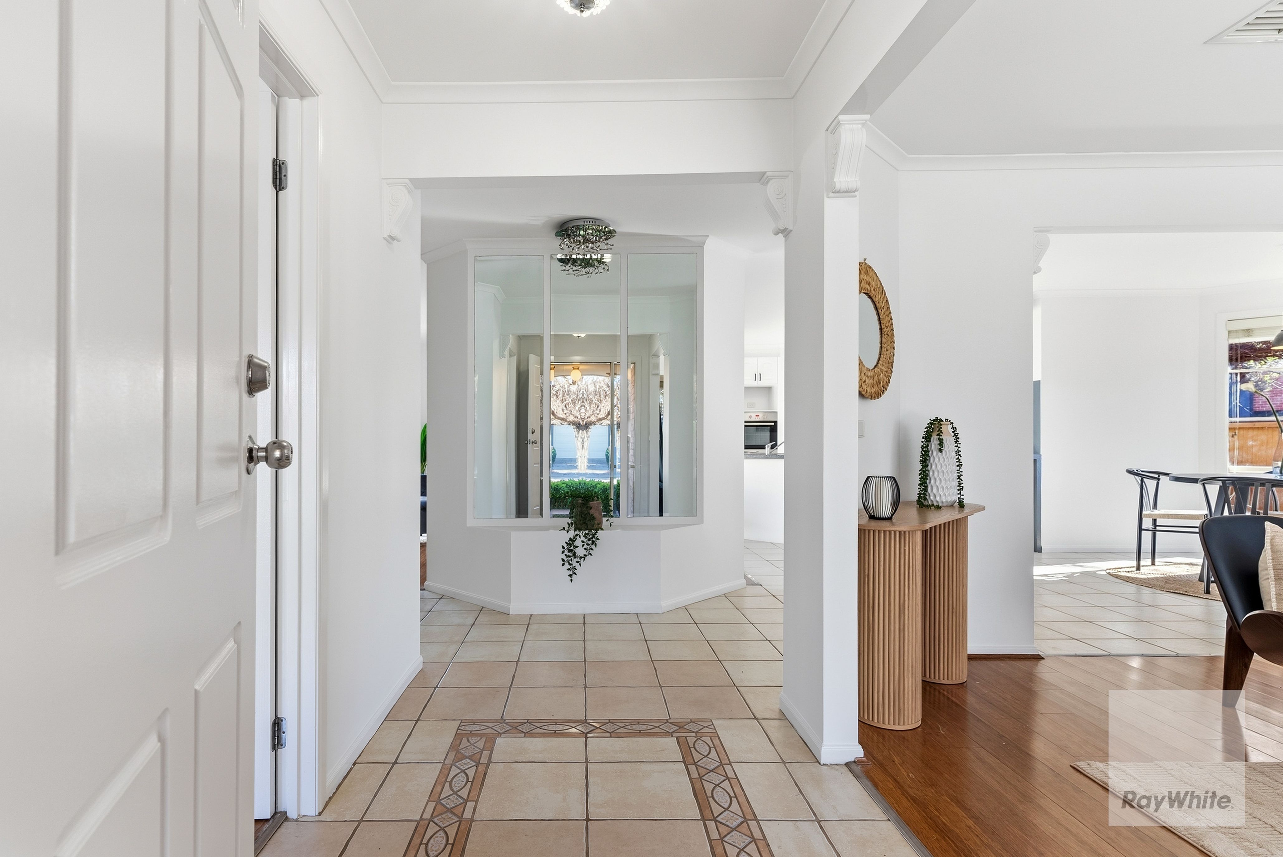 28 Edgbaston Parade, Caroline Springs, VIC 3023