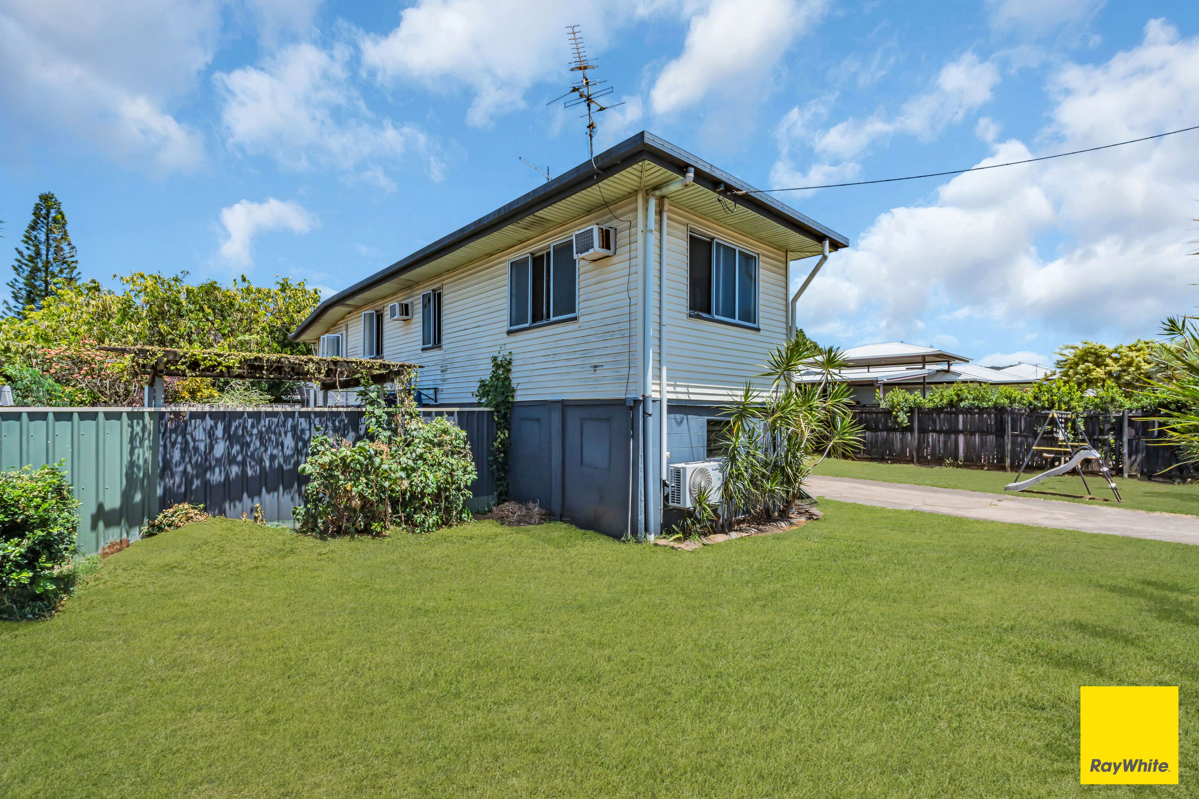 107 English Street, Manunda, QLD 4870