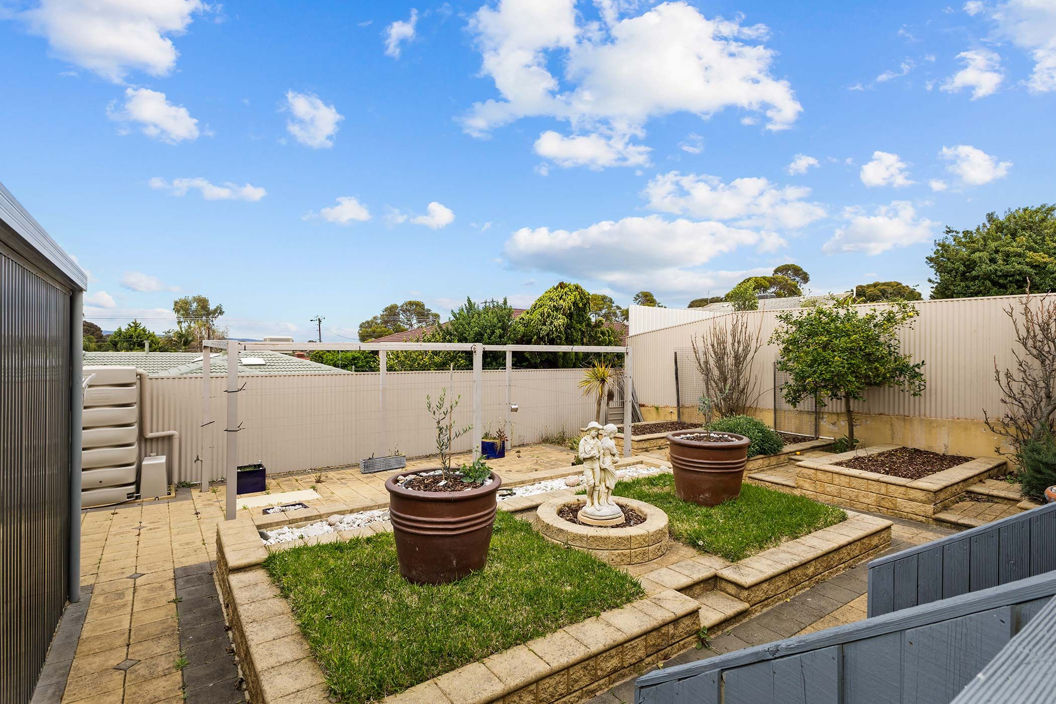 11 Chapel Road — photo 16 of 16