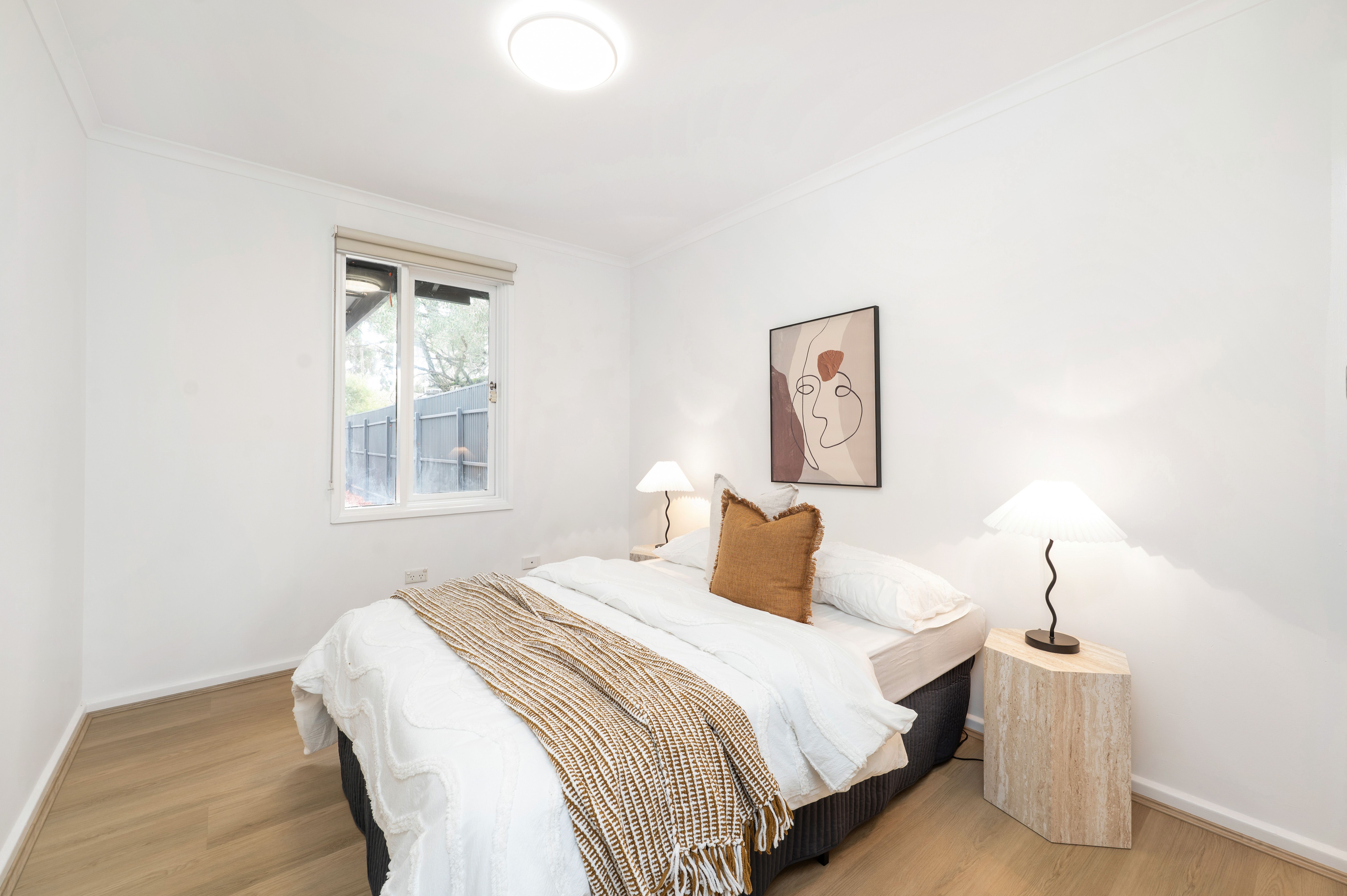 10 Woodcock Crescent — photo 8 of 16