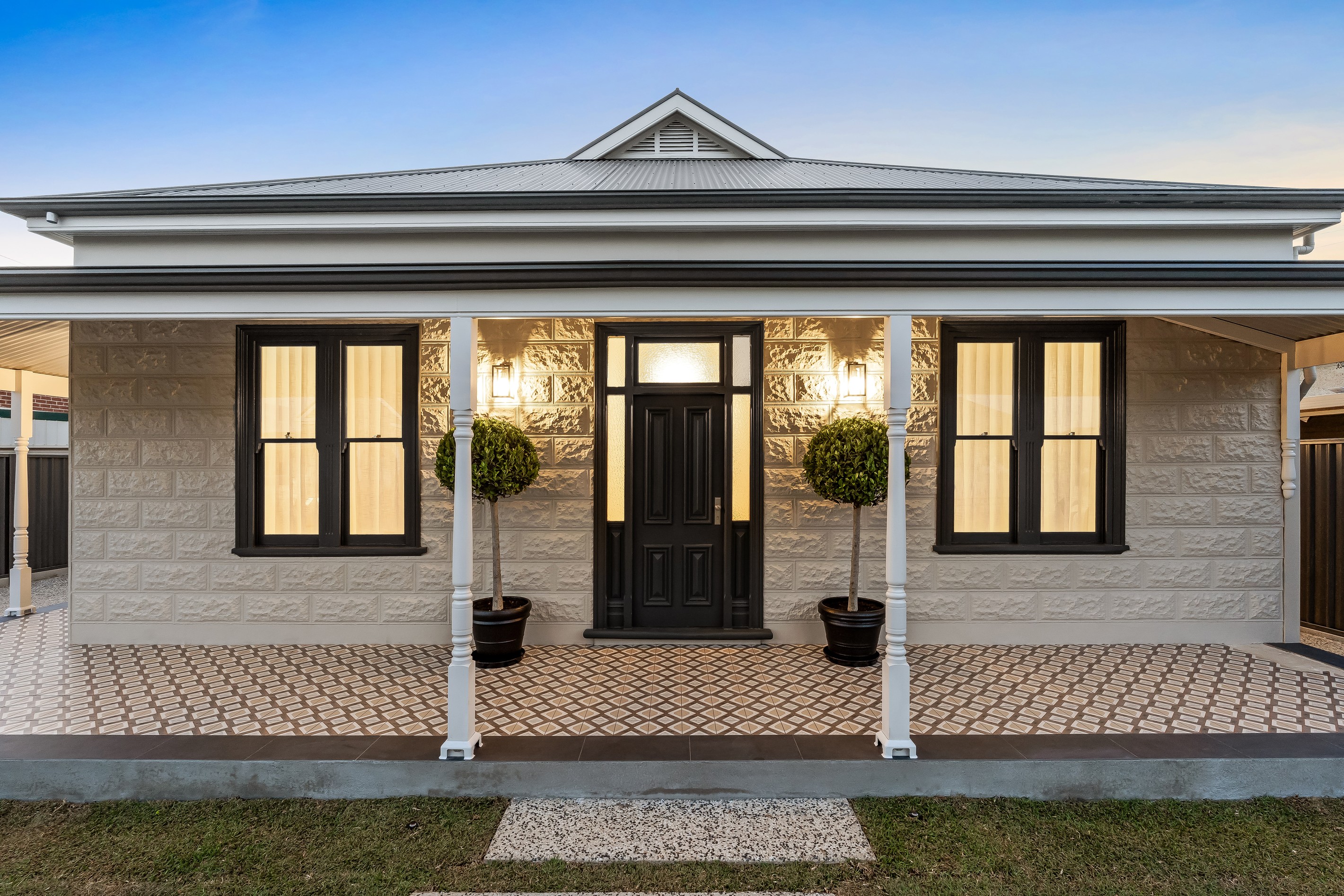 11 Joanna Street, Largs Bay, SA 5016