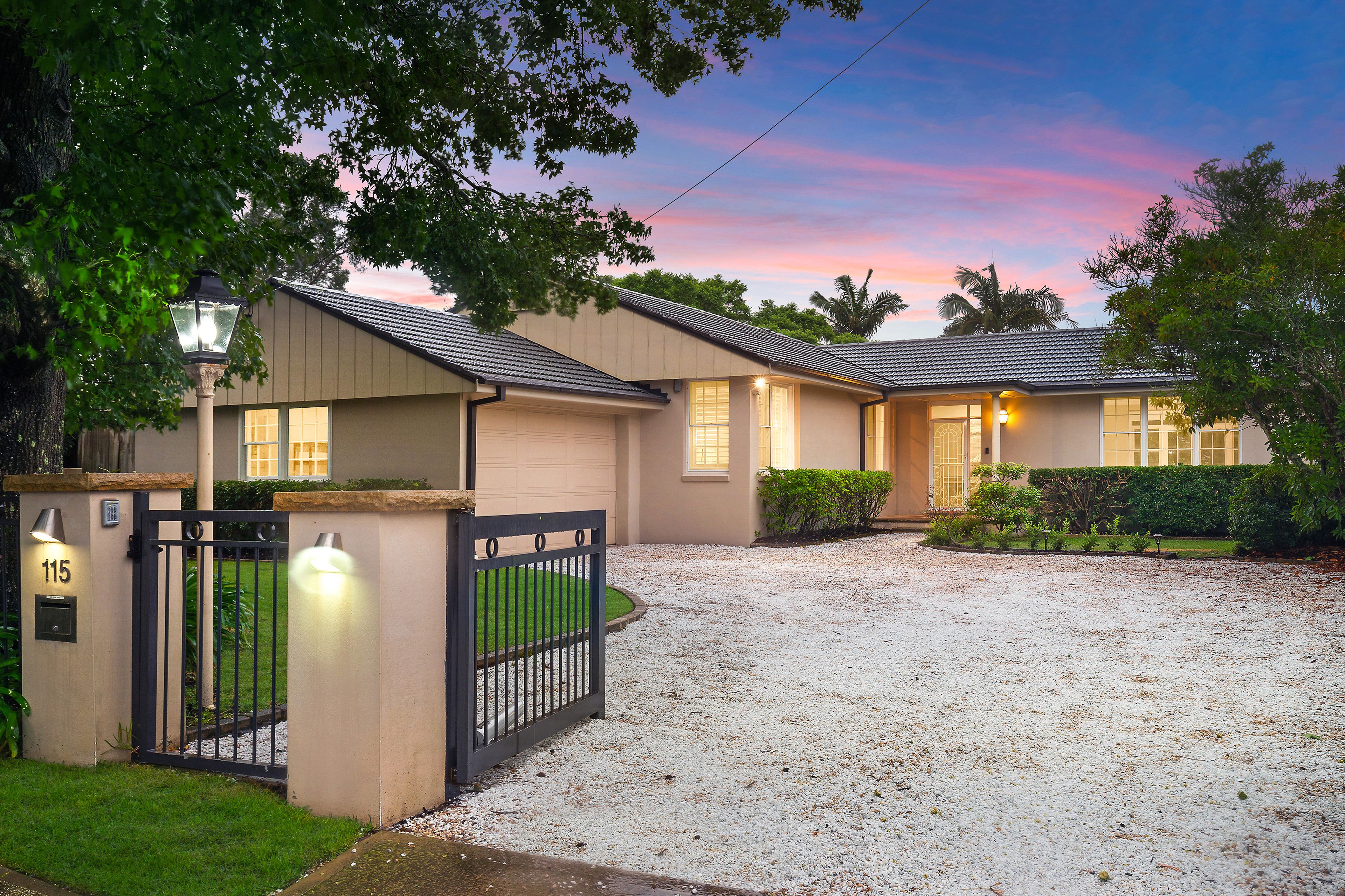 20 Lloyd Close, Coffs Harbour