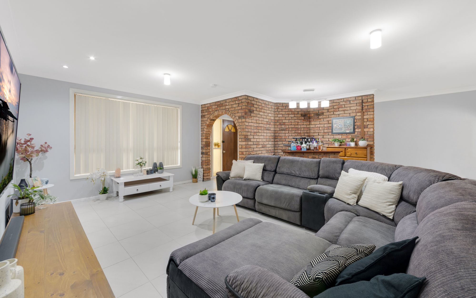 27 Twingleton Avenue, Ambarvale, NSW 2560