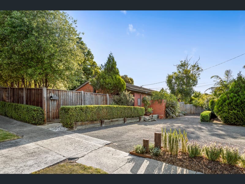 47 Hawthory Road, Kilsyth, VIC 3137