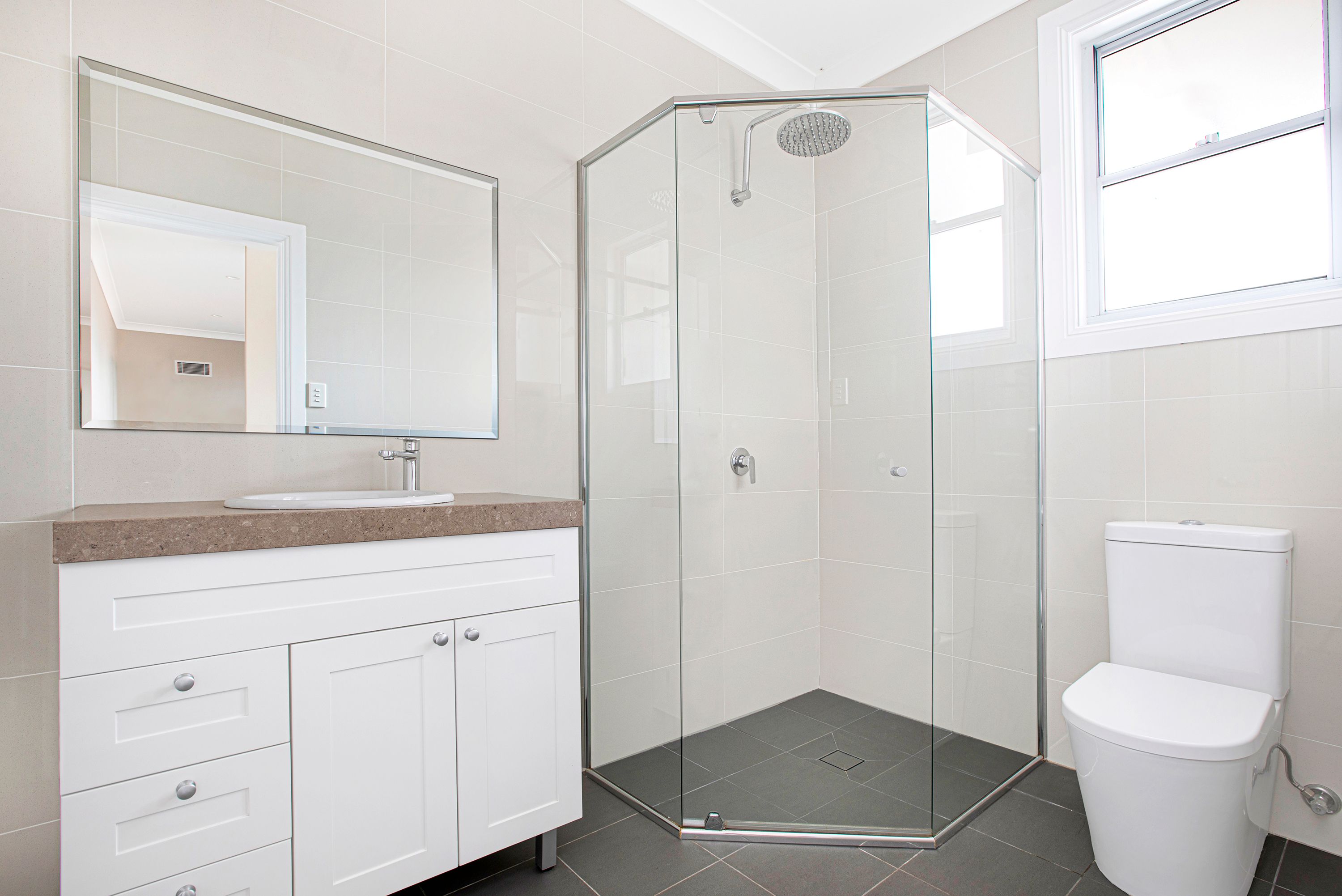 36 Lancelot Street — photo 6 of 12