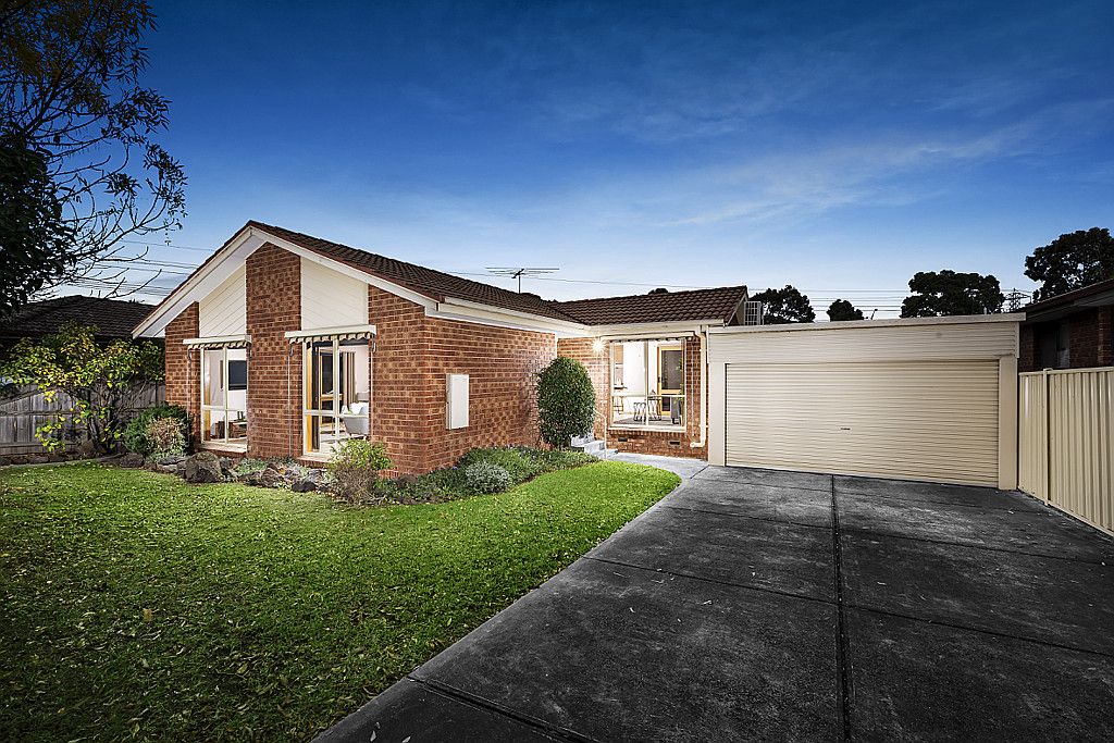 21 Golf Links Drive, Mill Park, VIC 3082