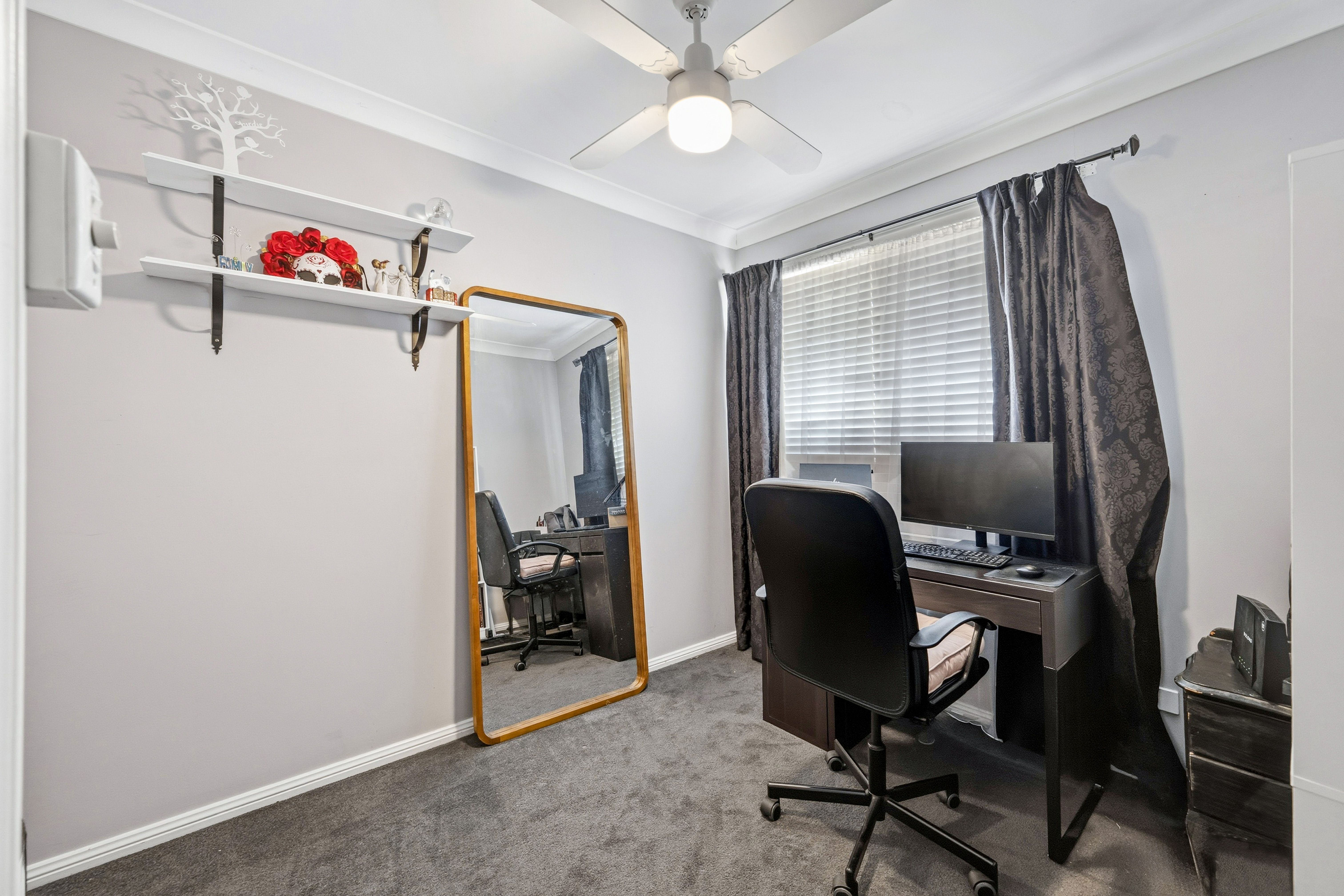 1/44-46 Luttrell Street, Glenmore Park, NSW