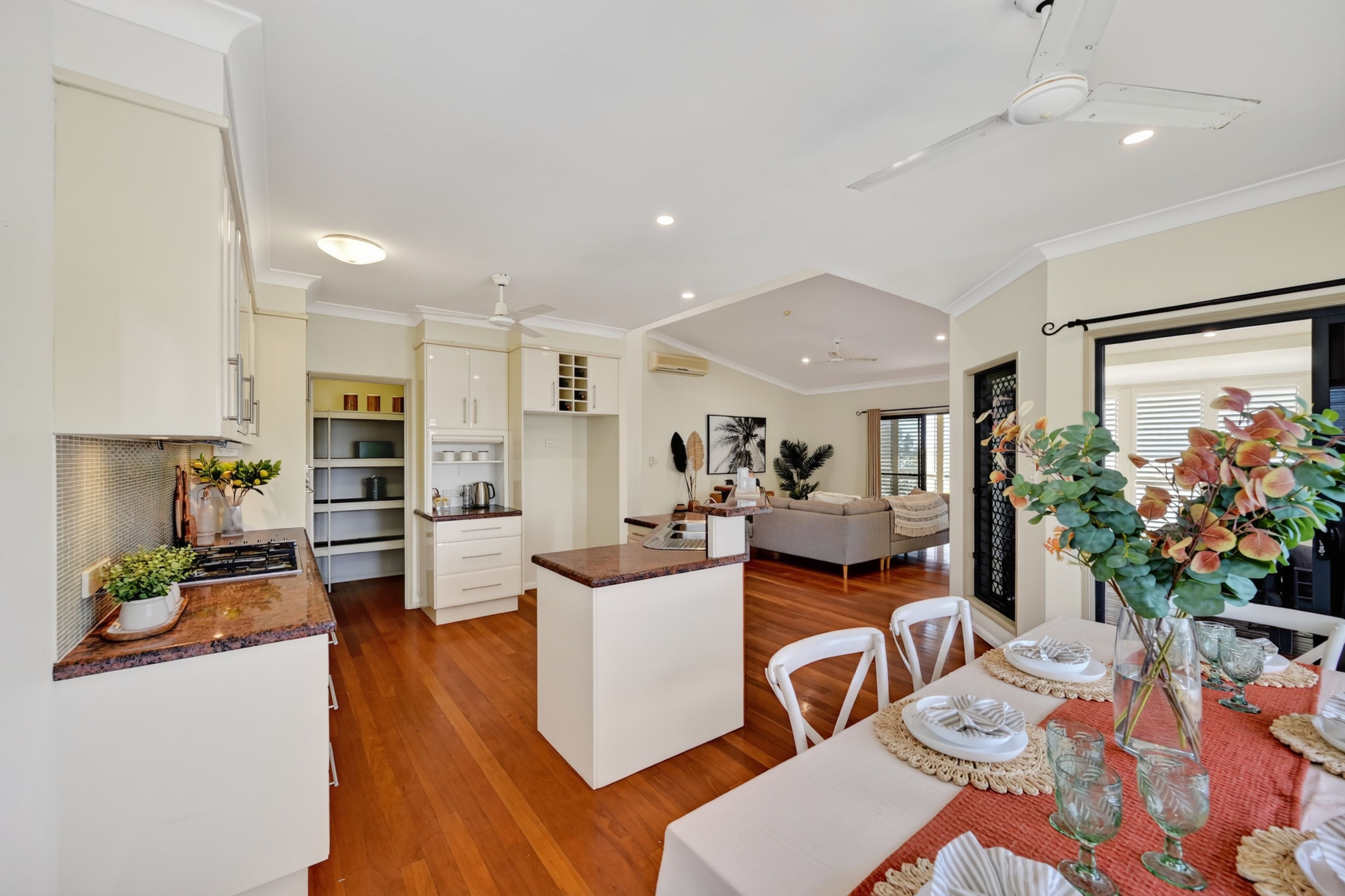 35 Goicoechea Drive — photo 6 of 28