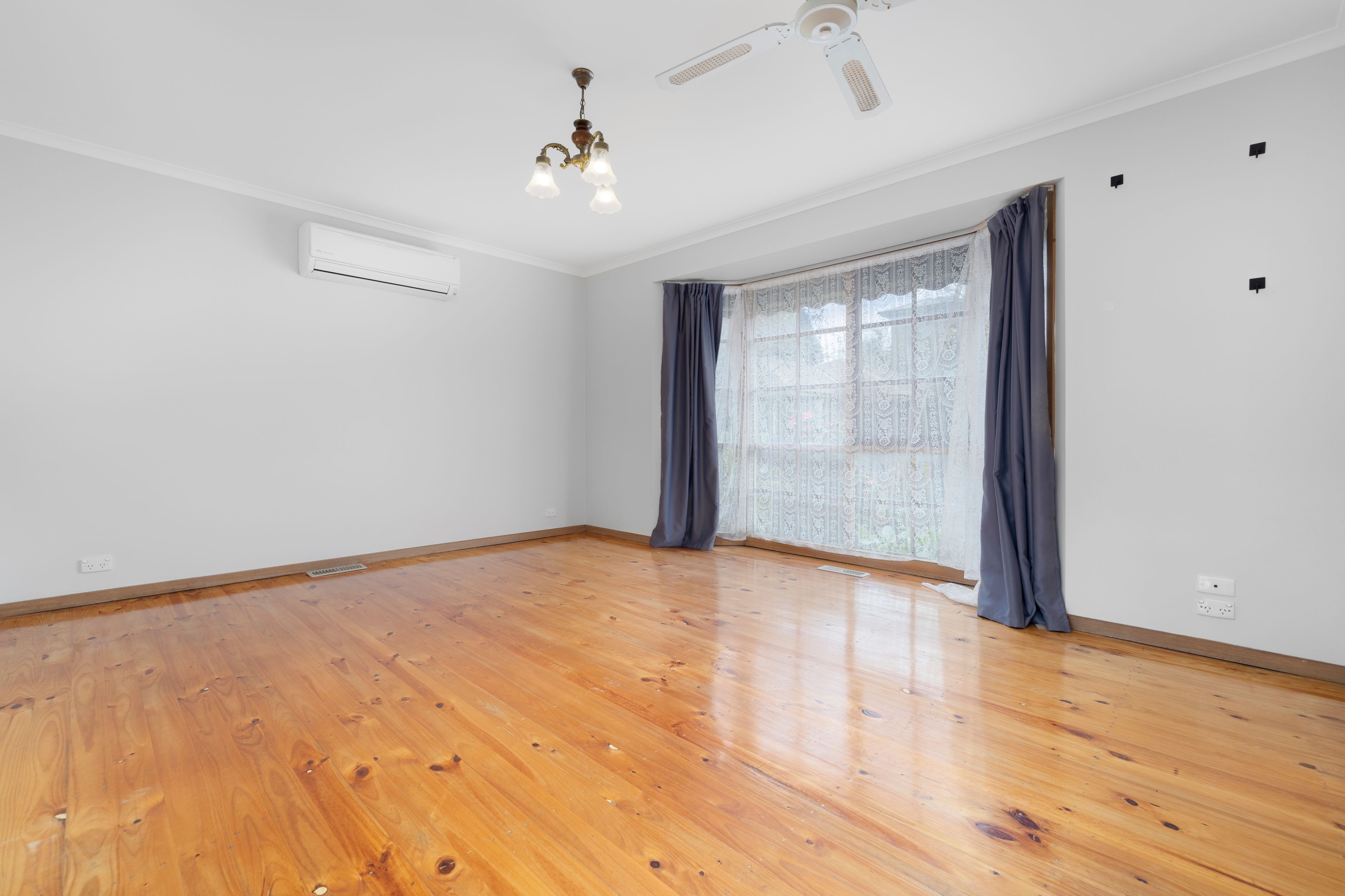 2/27 High Street, Bayswater, VIC 3153