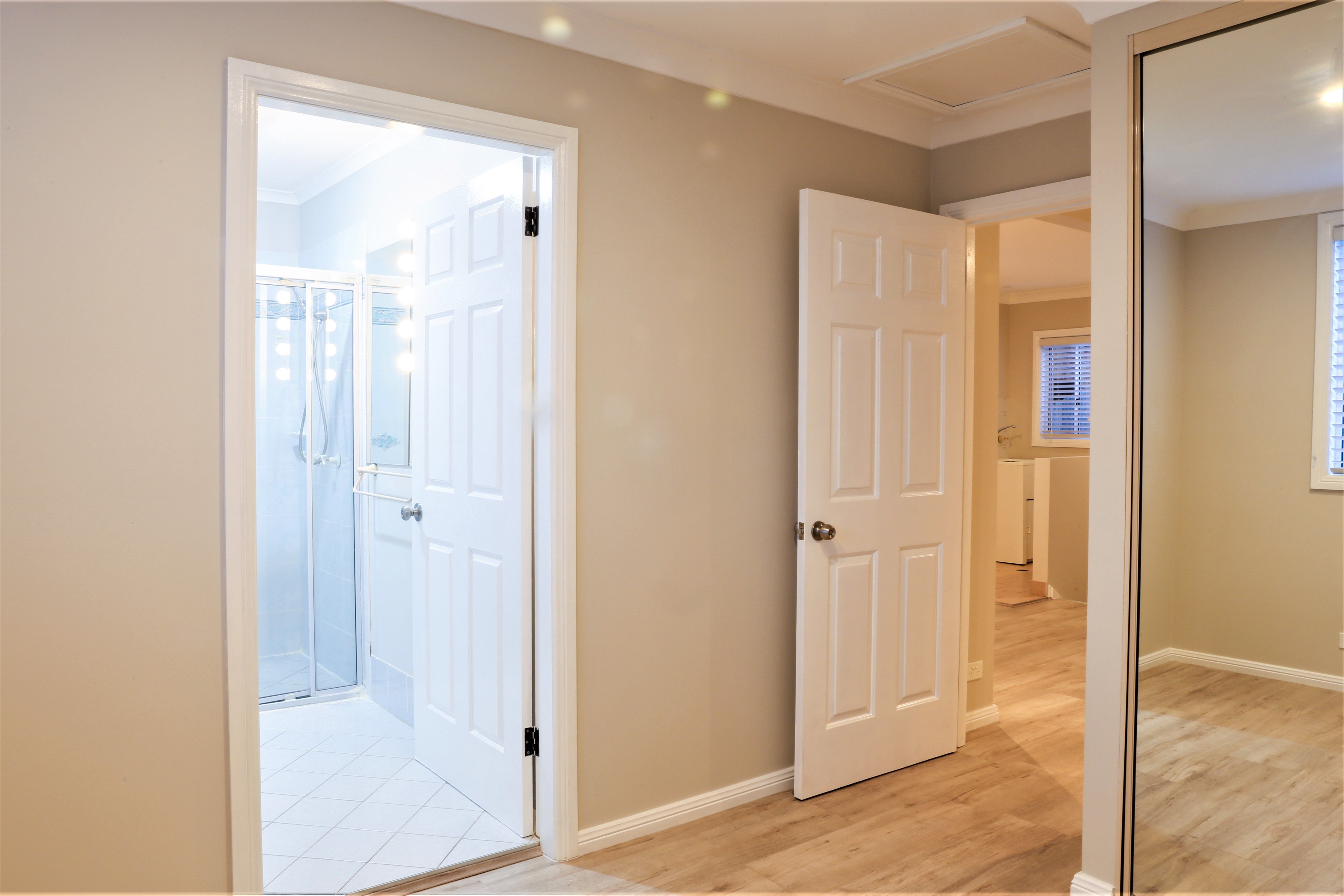 47 Woodlands Avenue — photo 4 of 7