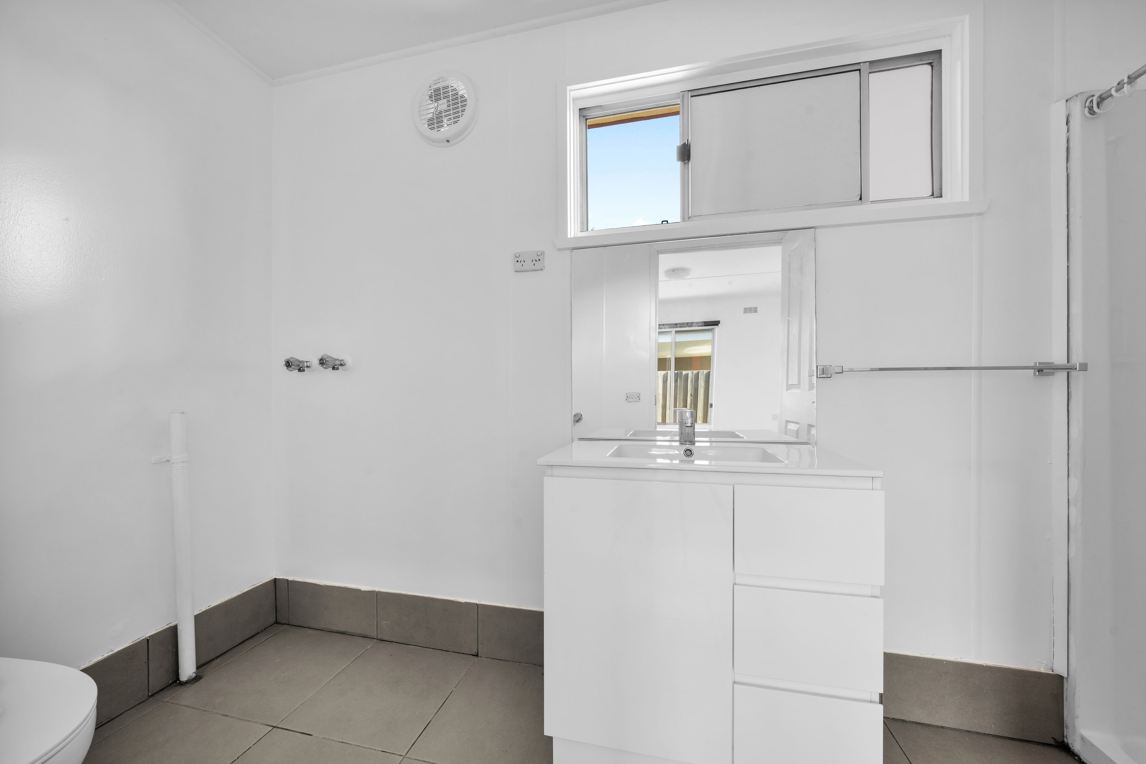 A/9 Luscombe Avenue, Carrum Downs, VIC 3201