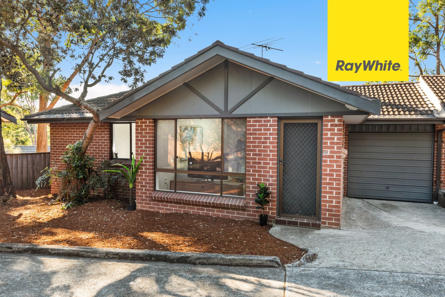 40-42 Stanley Road, Epping NSW 2121