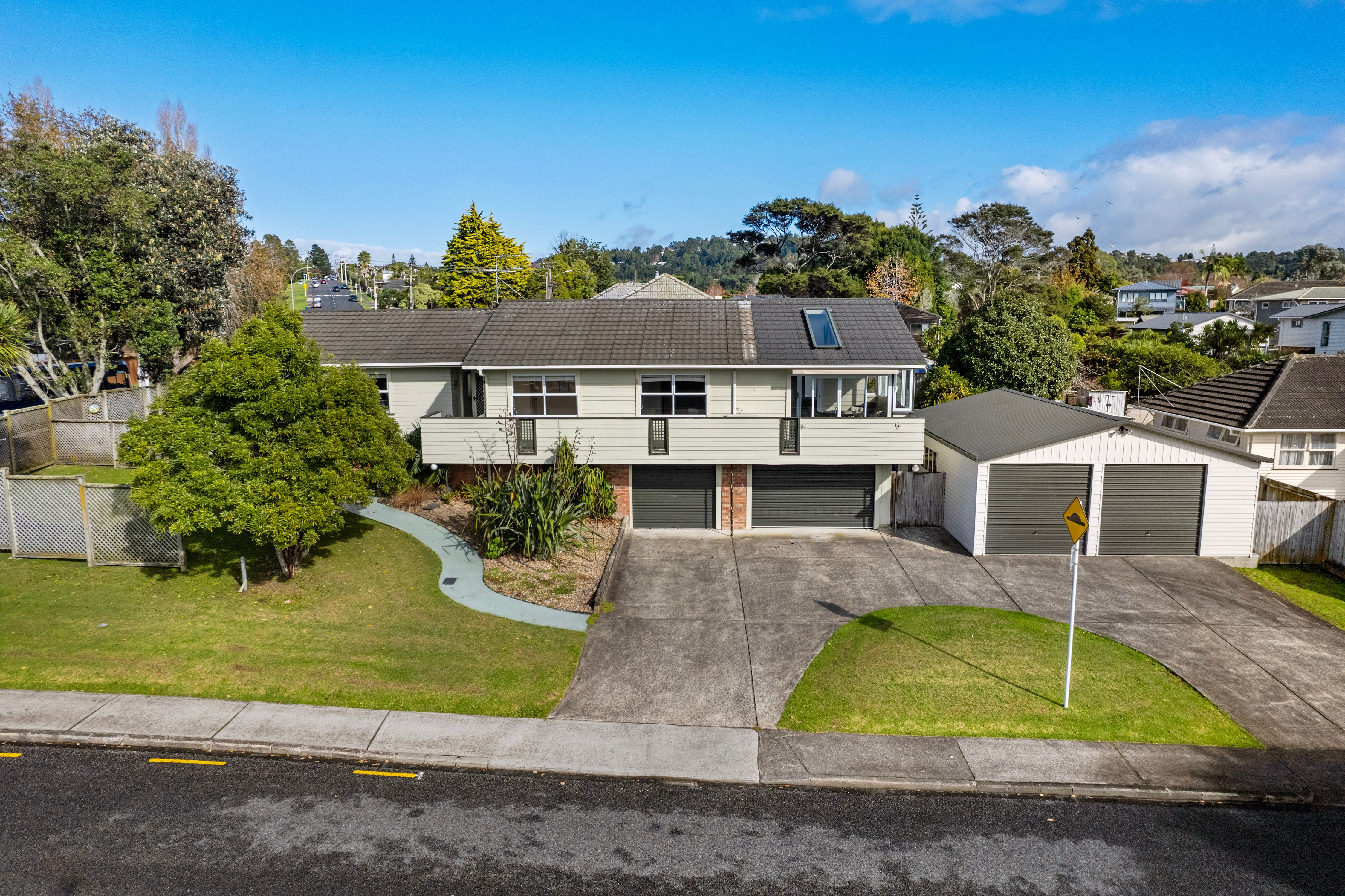 117 Godley Road, Green Bay, Waitakere City