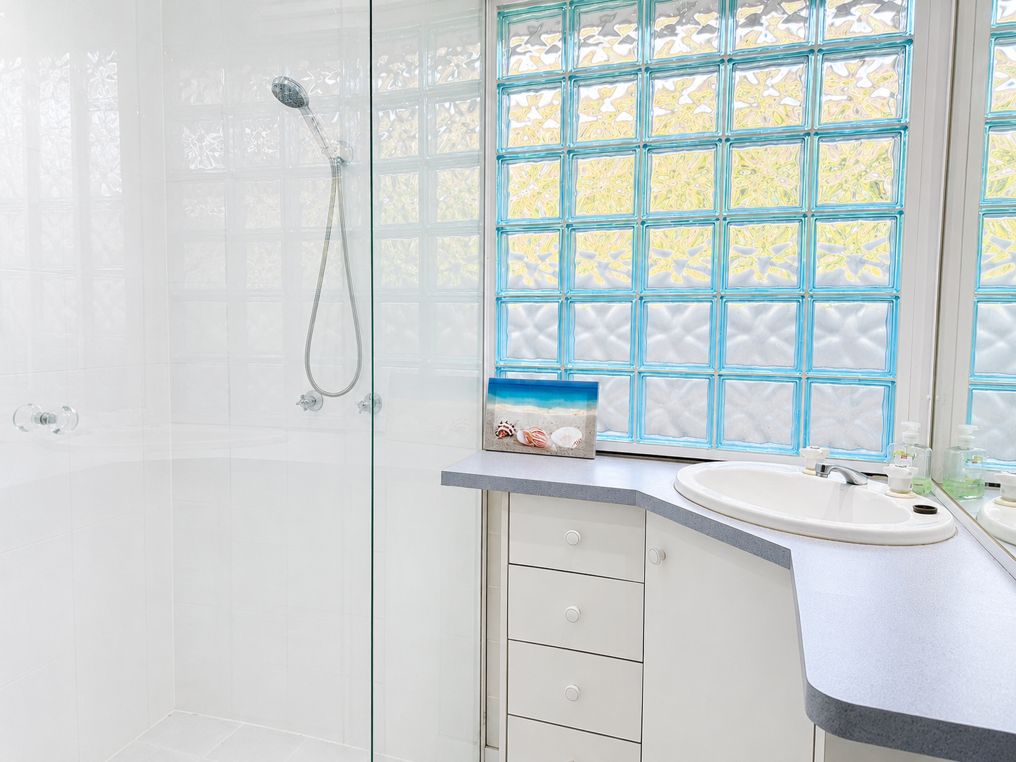 32 Bancroft Terrace — photo 9 of 10