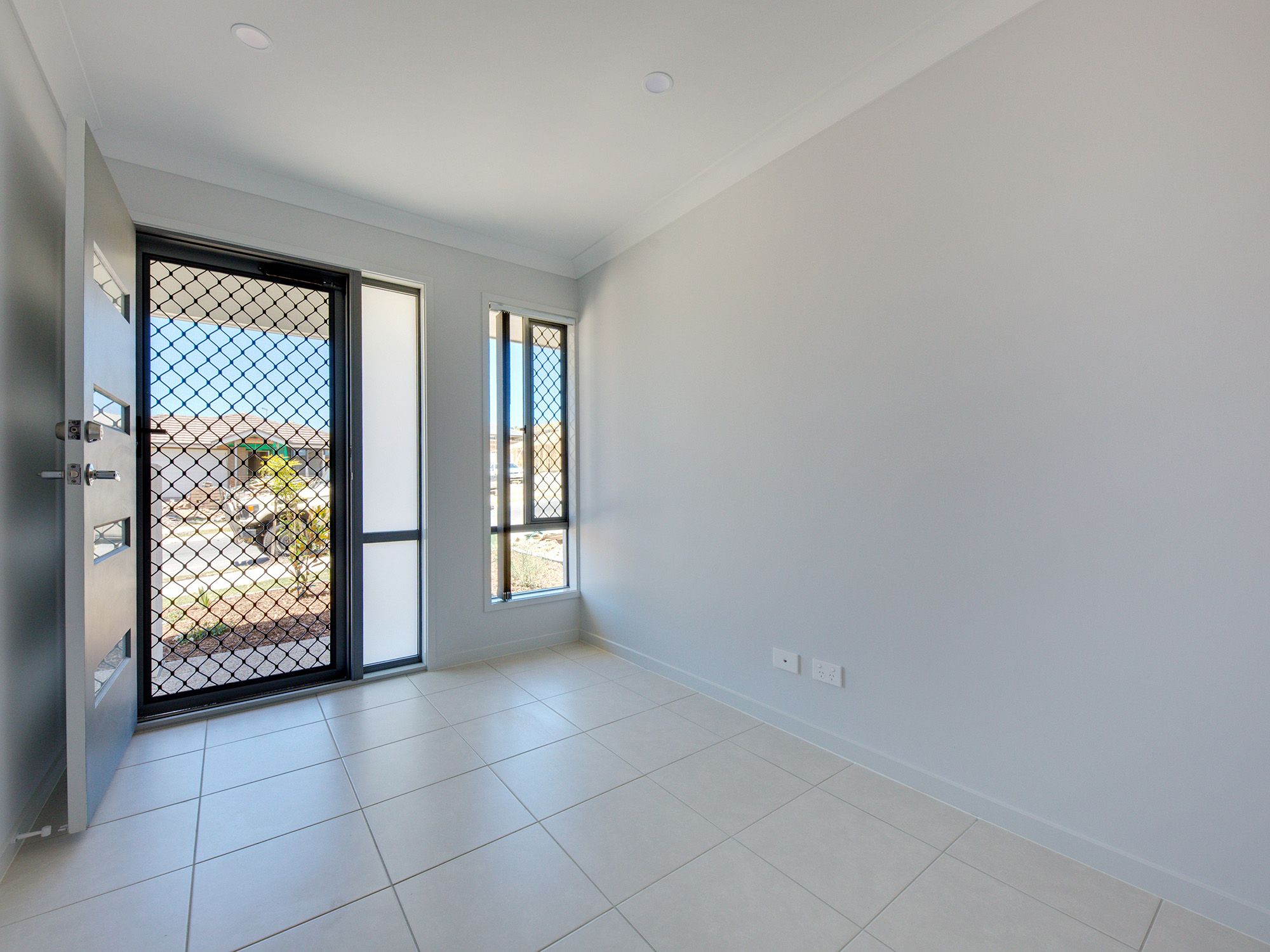 34 Hardwood Street, SPRING MOUNTAIN, QLD 4300