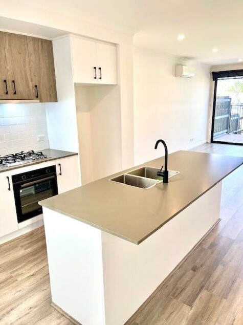 62 Riana Loop, Eumemmerring, VIC 3177