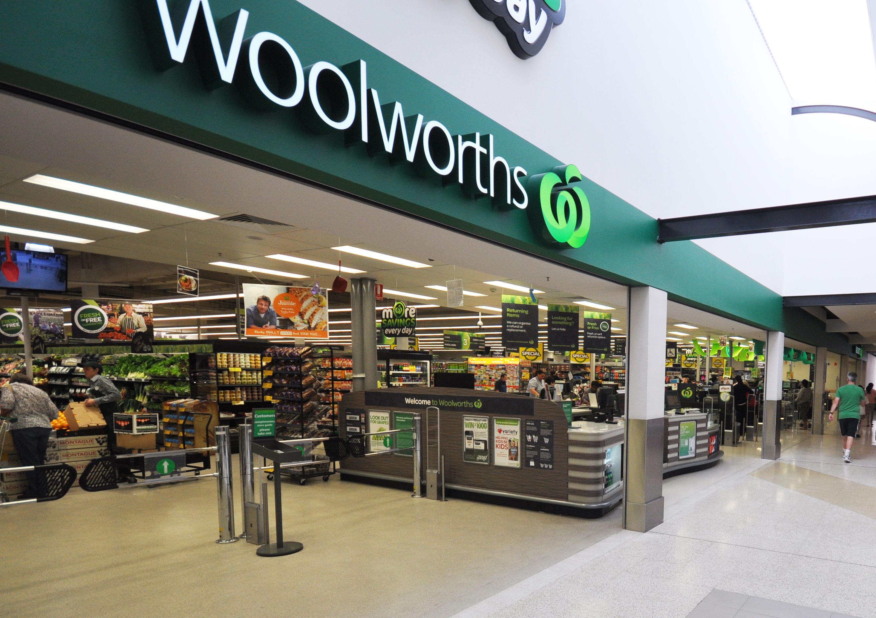 10 Brookfield Road, Minto, NSW 2566