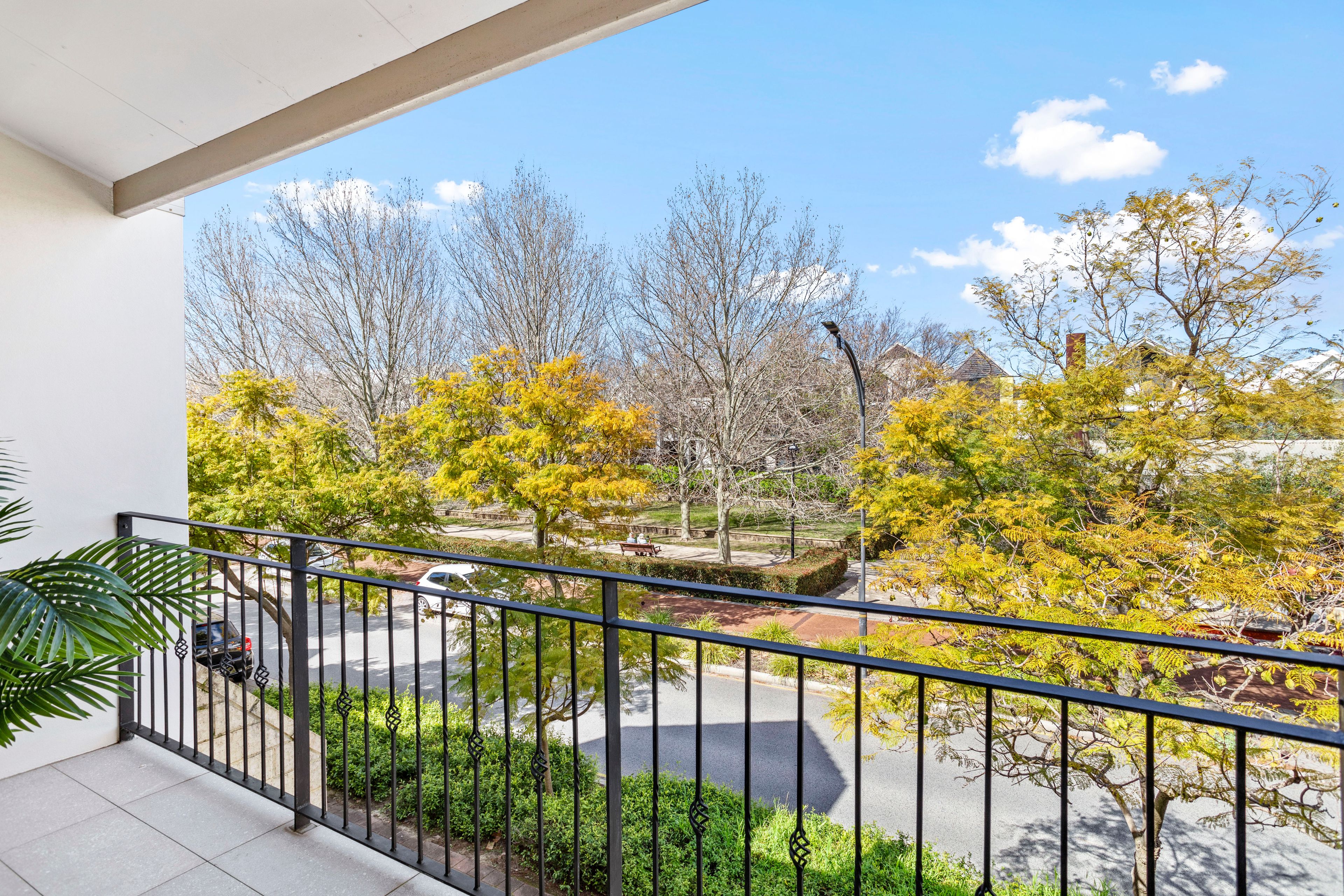 40 Mere View Way, Subiaco, WA 6008