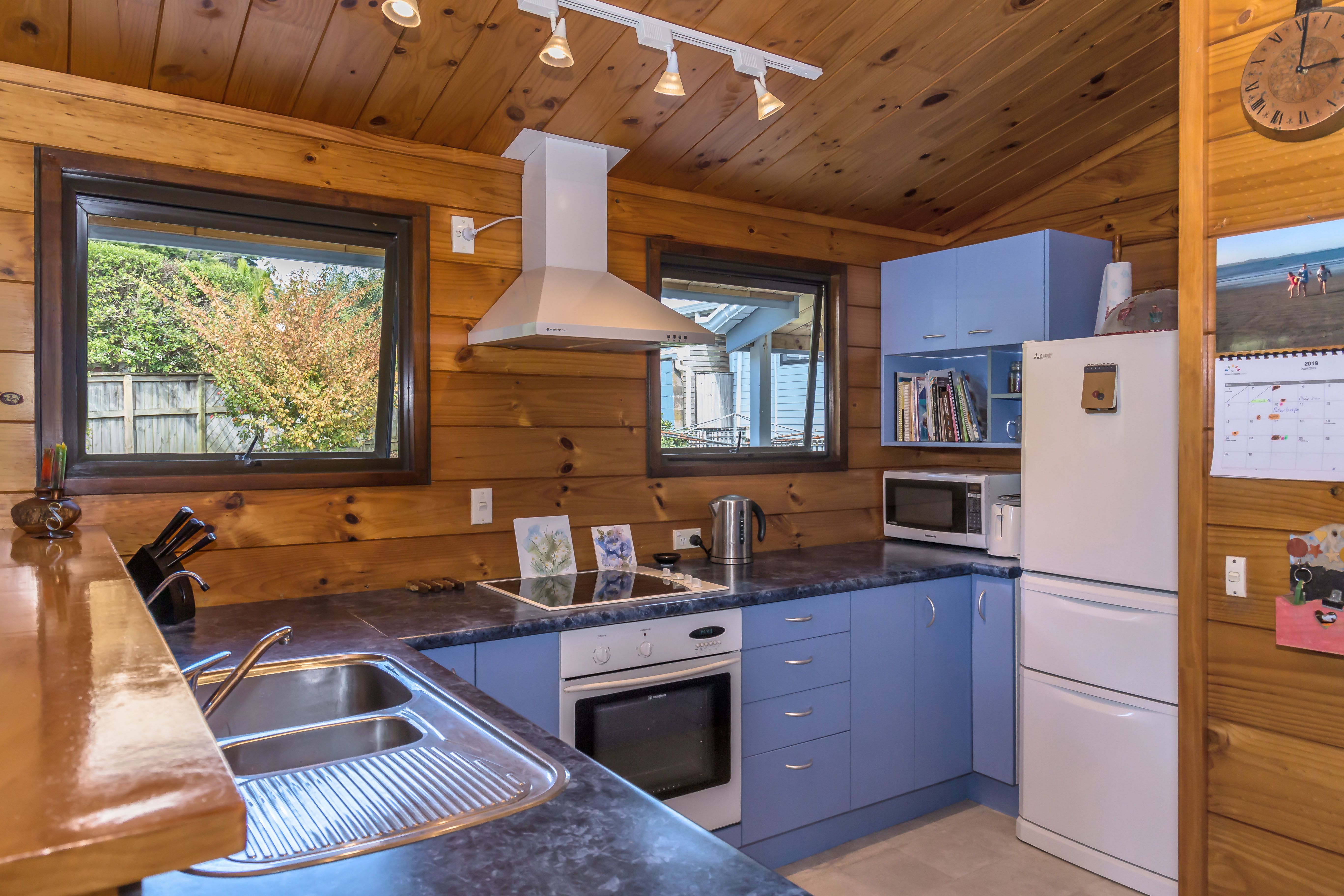 1/49 De Luen Avenue, Tindalls Bay, Auckland