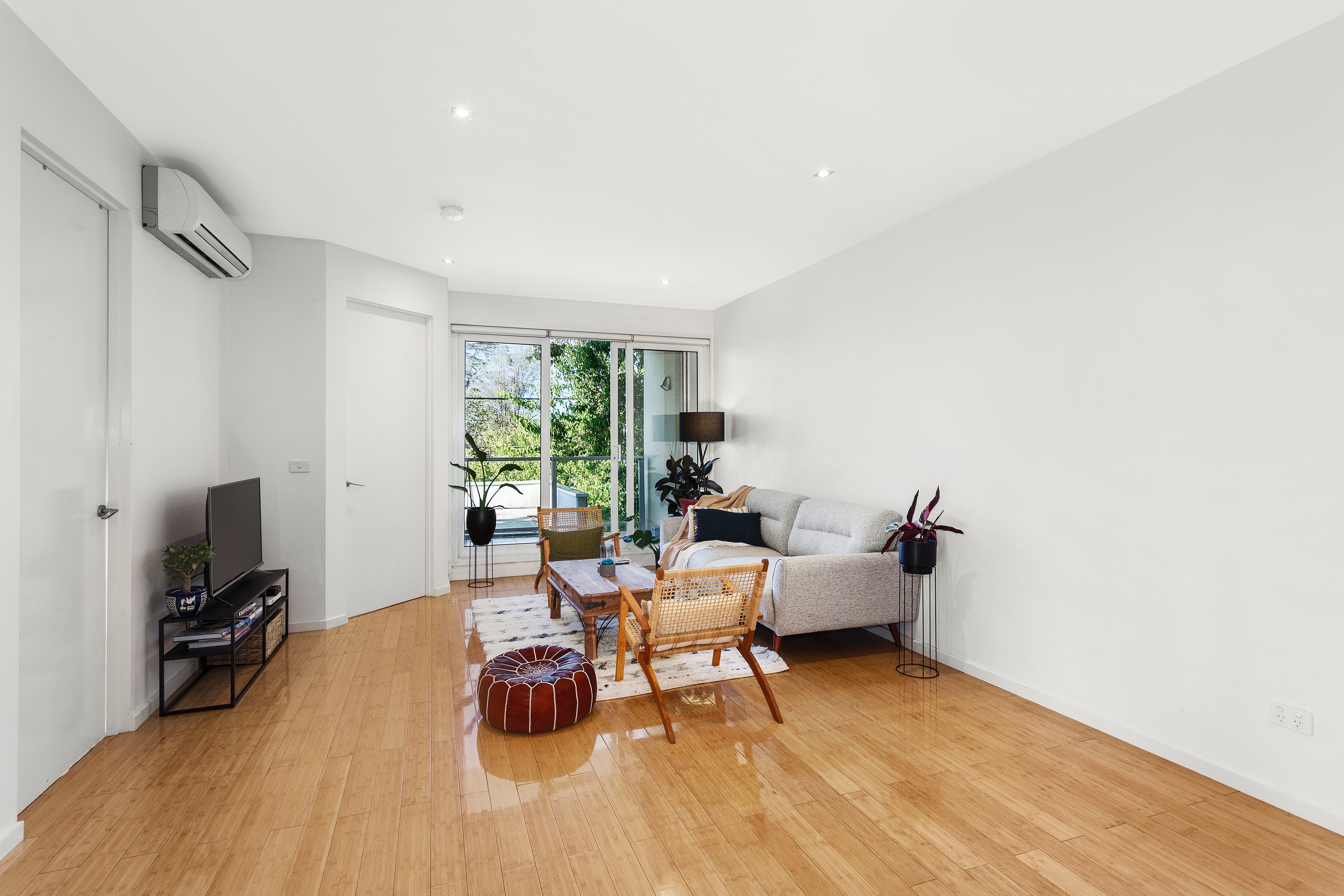 4/50 Poath Road, Hughesdale, VIC 3166