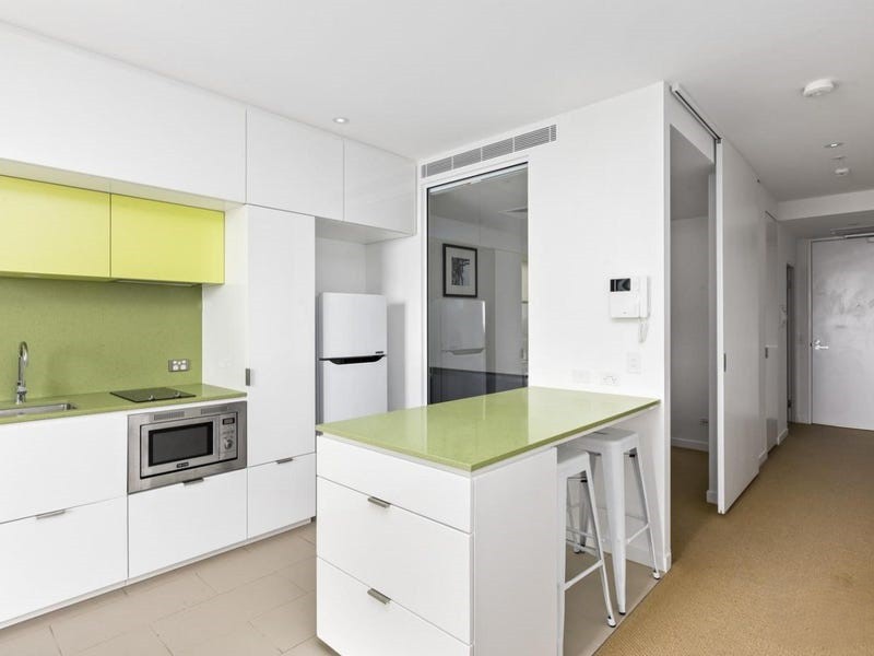 2405/555 Swanston Street, Carlton, VIC 3053